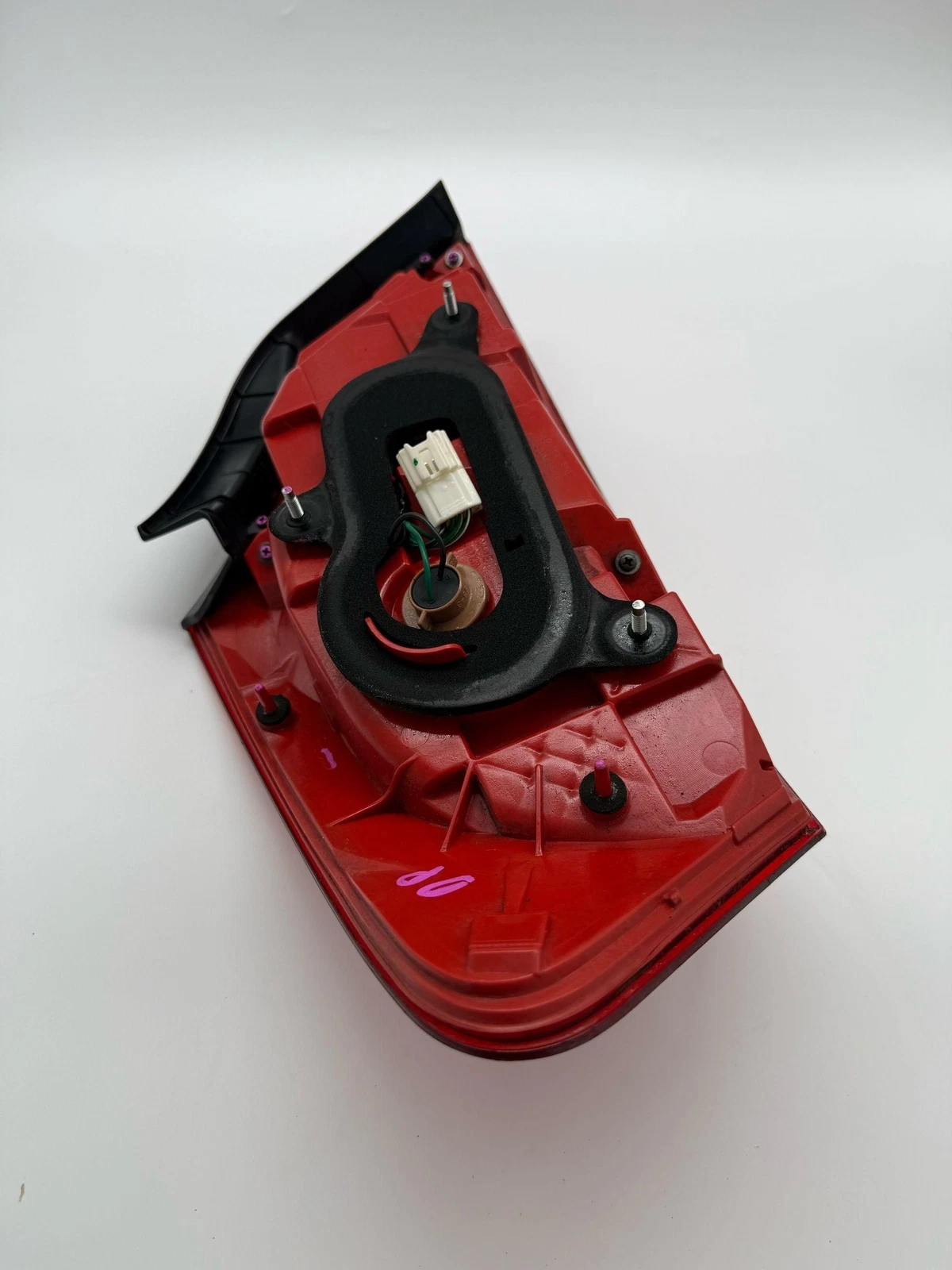 2010-2013 INFINITI G37 SEDAN RIGHT PASSENGER SIDE TAILLIGHT LAMP OEM RH - Image 2