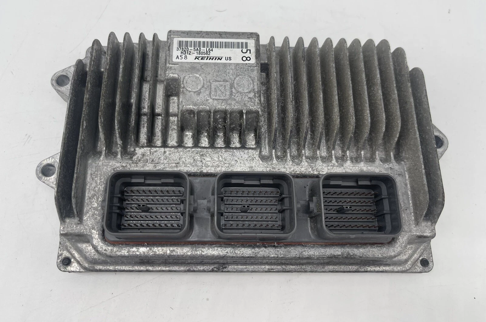 2016 2017 Honda Accord Engine Computer Control Module ECM PN 37820-5A0-L64 - Image 6