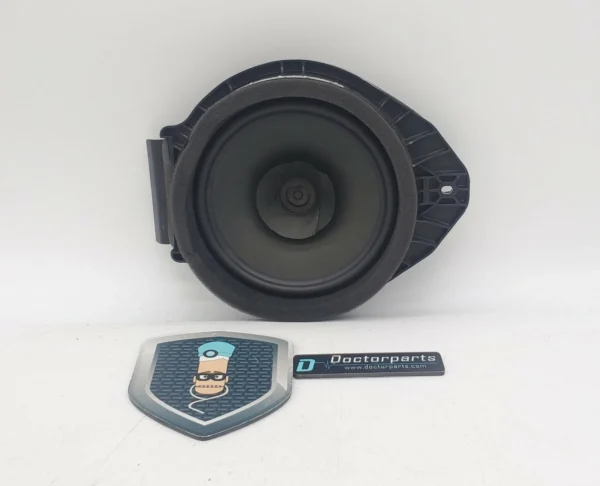 2018-2020 GMC TERRAIN SLT RIGHT PASSENGER REAR DOOR SPEAKER USED OEM B1