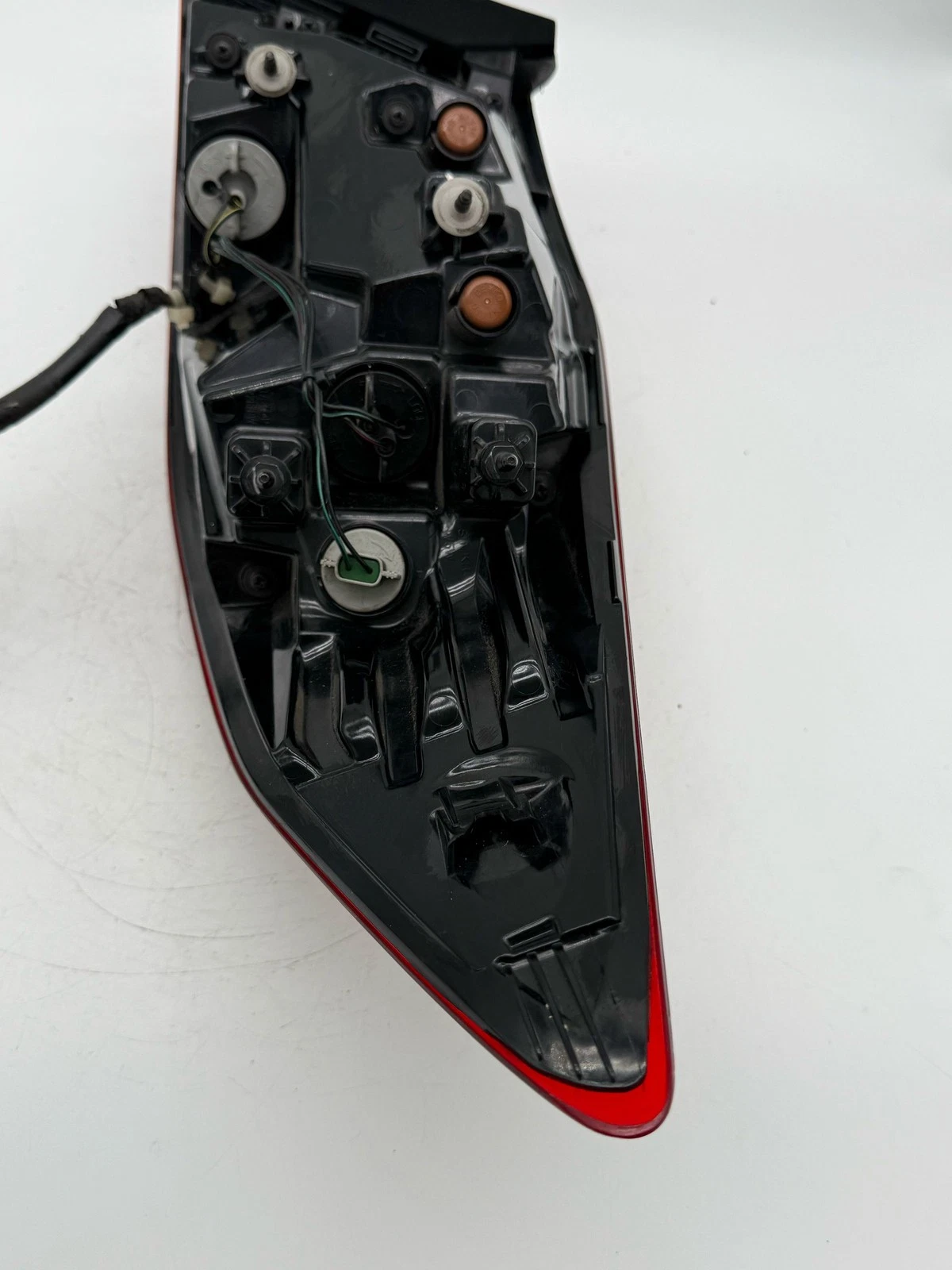 2019- 2020 HYUNDAI ELANTRA LH DRIVER REAR HALOGEN TAIL LIGHT OEM 92401-F3500 - Image 12