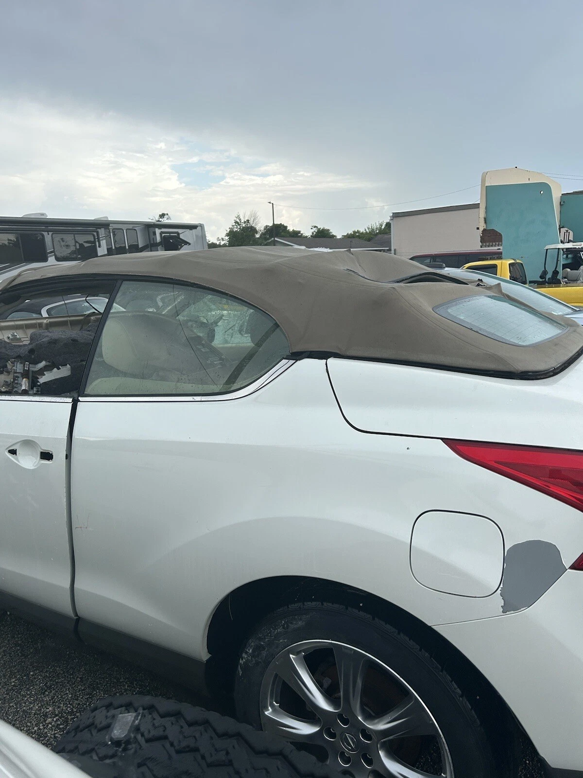 2014 Nissan Murano Crosscabriolet Front Left Driver Door Shell White - Image 2