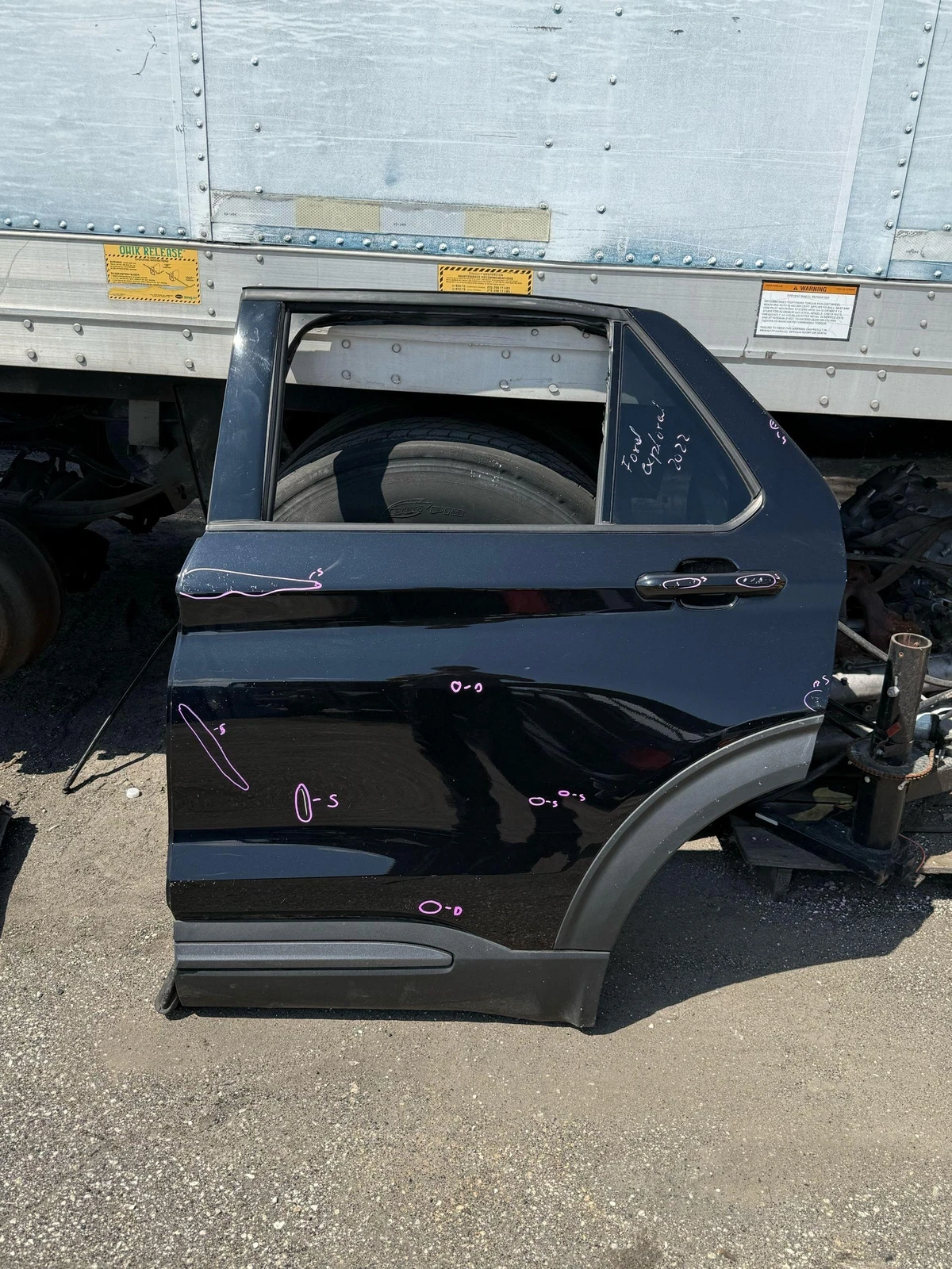 2020 - 2025 FORD EXPLORER REAR LEFT DRIVER SIDE DOOR BLACK COMPLETE