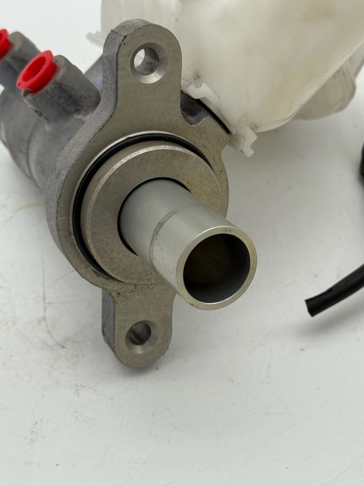 2019-2021 FORD RANGER BRAKE MASTER CYLINDER W/RESERVOIR OEM - Image 9