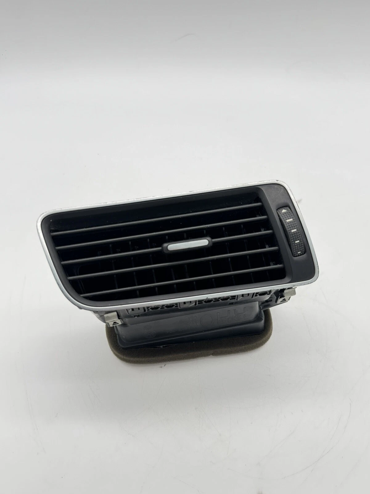 2012-2022 VOLKSWAGEN PASSAT DASH RIGHT AIR VENT VENTS AC HEATER 561819704 OEM - Image 2