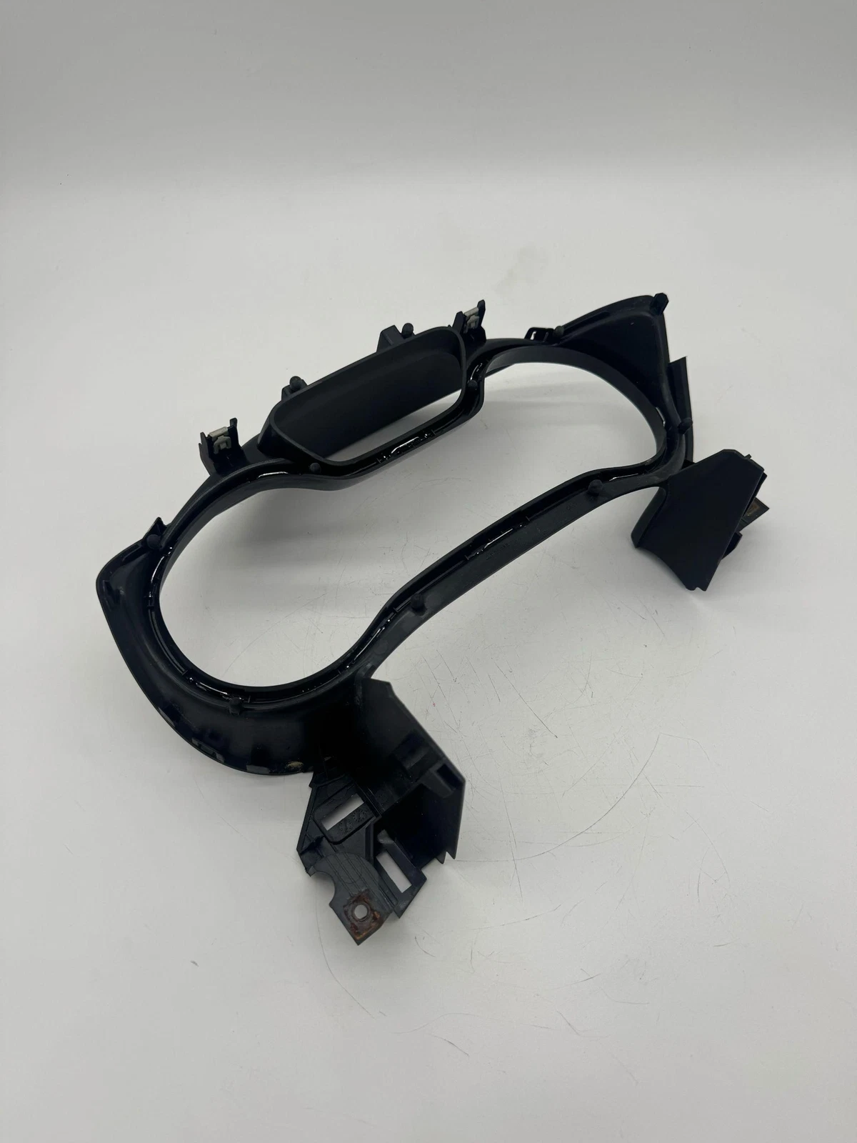 2016-2019 CHEVROLET CRUZE INSTRUMENT CLUSTER GAUGE SPEEDOMETER COVER BEZEL OEM - Image 5