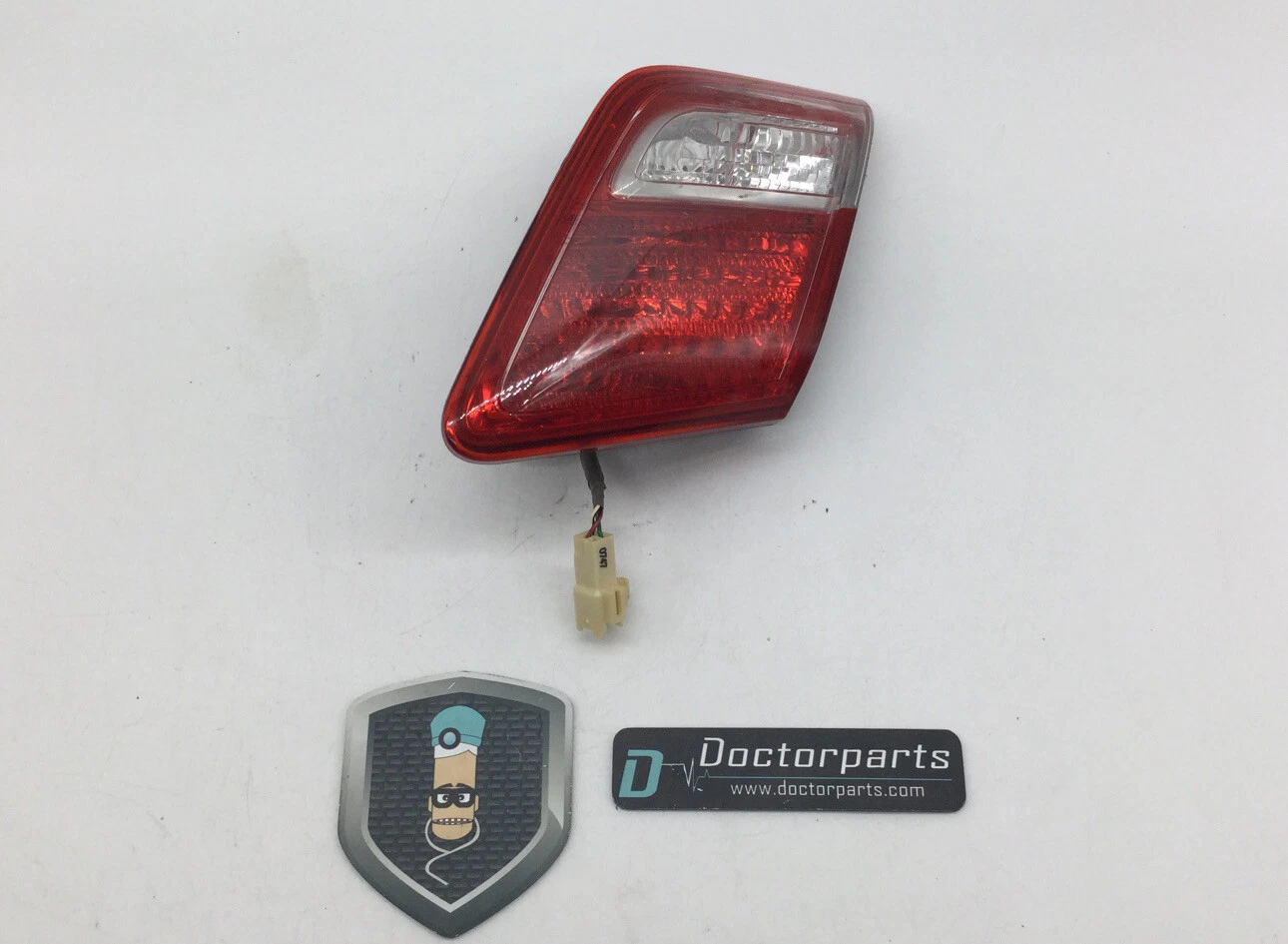 TOYOTA CAMRY 2007-2009 TAILLIGHT PASSENGER SIDE INNER TRUNK USED OEM RIGHT RH - Image 5
