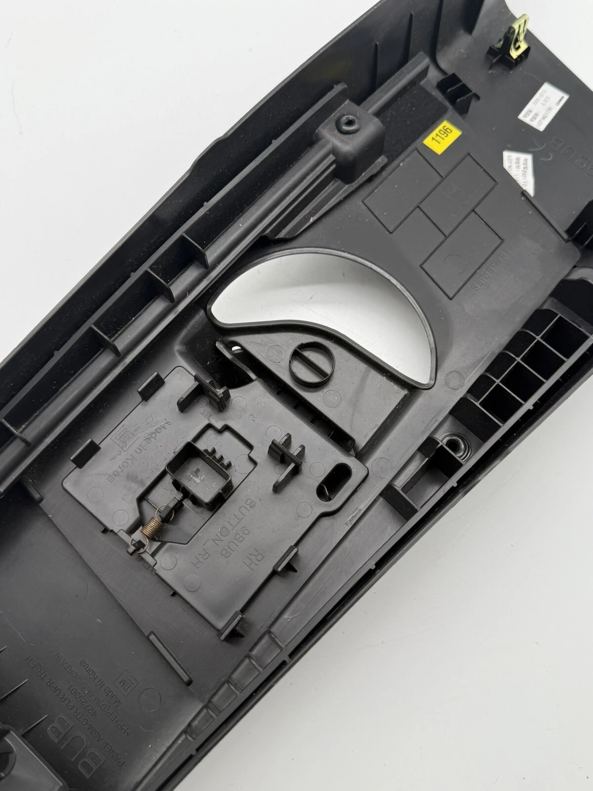 2020-2022 BUICK ENCORE GX RIGHT SIDE CENTER B PILLAR UPPER TRIM COVER PANEL OEM - Image 12