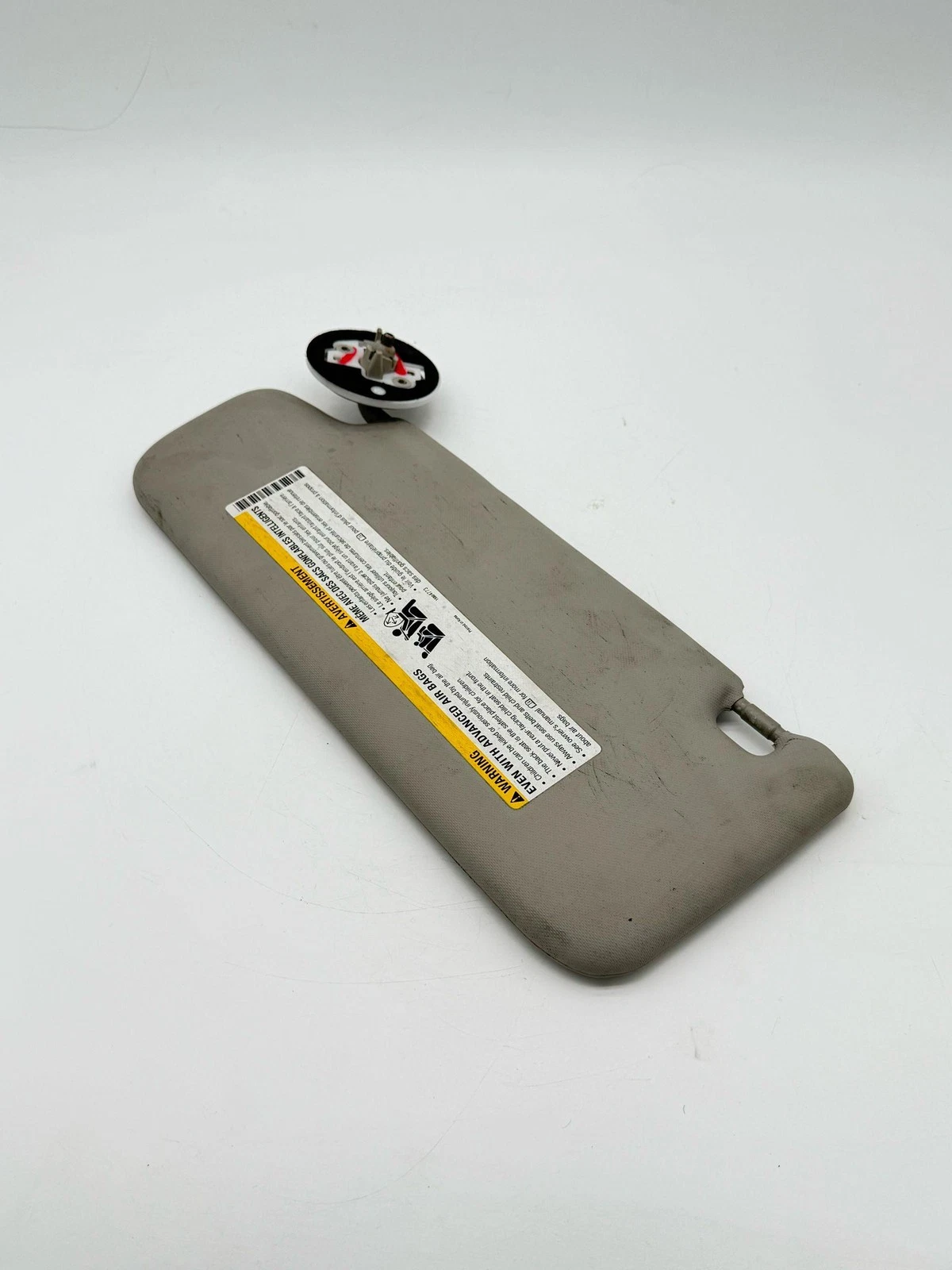 2017-2020 Chevrolet Sonic RH Passenger Sunvisor Sun Visor w/ Mirror OEM LKQ - Image 8