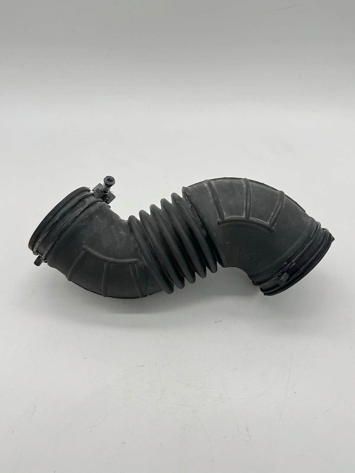 2014-2018 KIA FORTE 2.0L AIR INTAKE DUCT TUBE HOSE 28140-3X300 OEM - Image 6