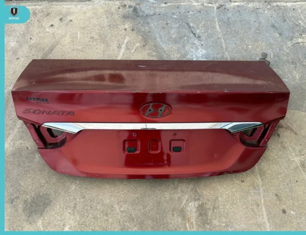 2011-2014 HYUNDAI SONATA REAR TRUNK LID TAILGATE HATCH OEM