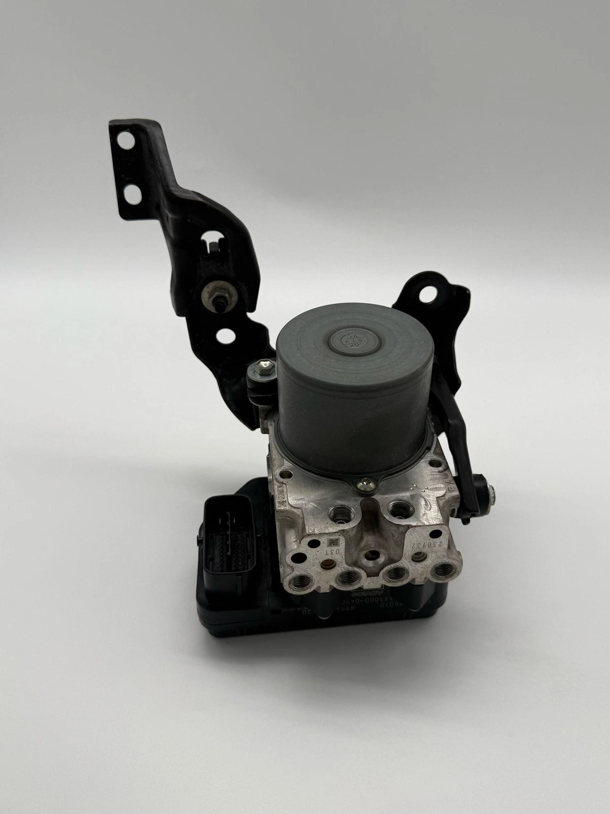 2016 - 2019 TOYOTA 4RUNNER ABS ANTI LOCK BRAKE PUMP MODULE OEM 4454035010 4X2 - Image 9