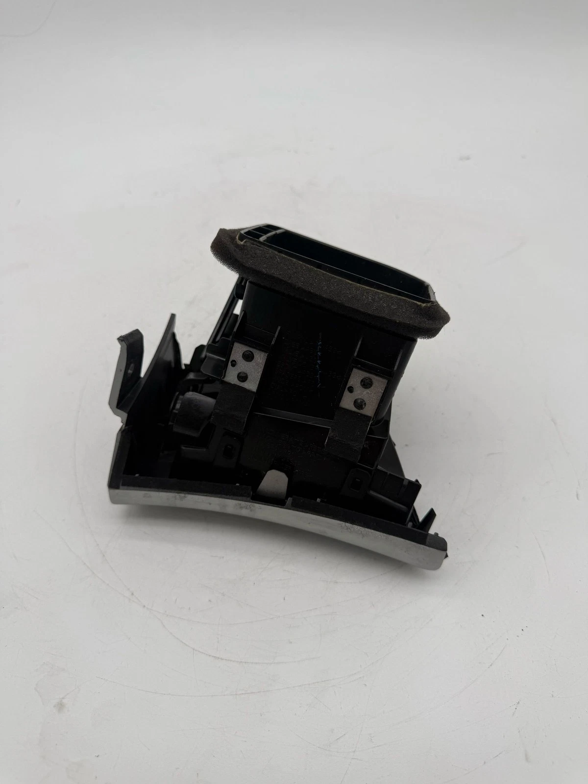 2016-2019 Nissan Sentra 1.8L PASSENGER RIGHT SIDE DASH AC AIR VENT - Image 5