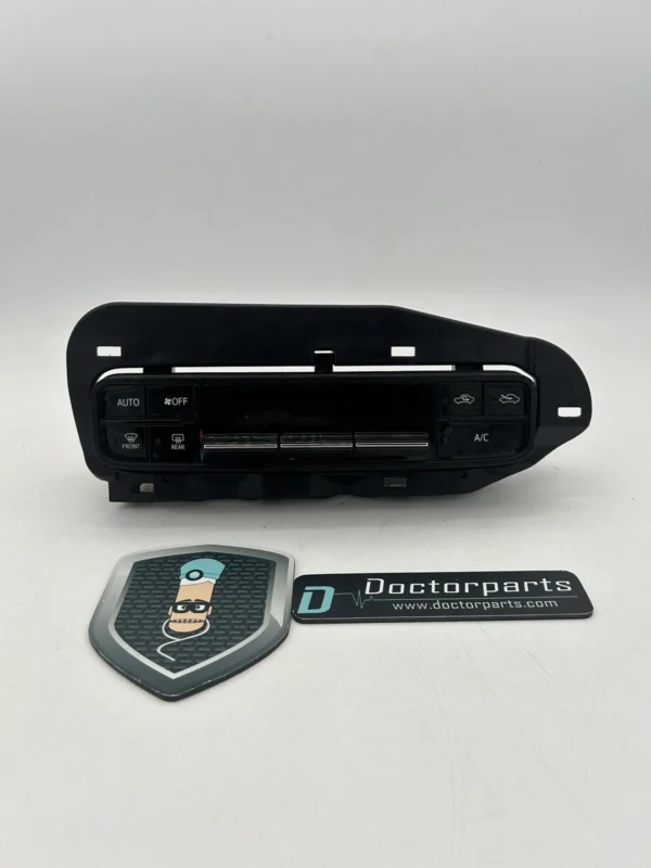 2016-2018 Toyota Corolla Ac Heater Climate Control Temperature Oem 55468-02060⭐️