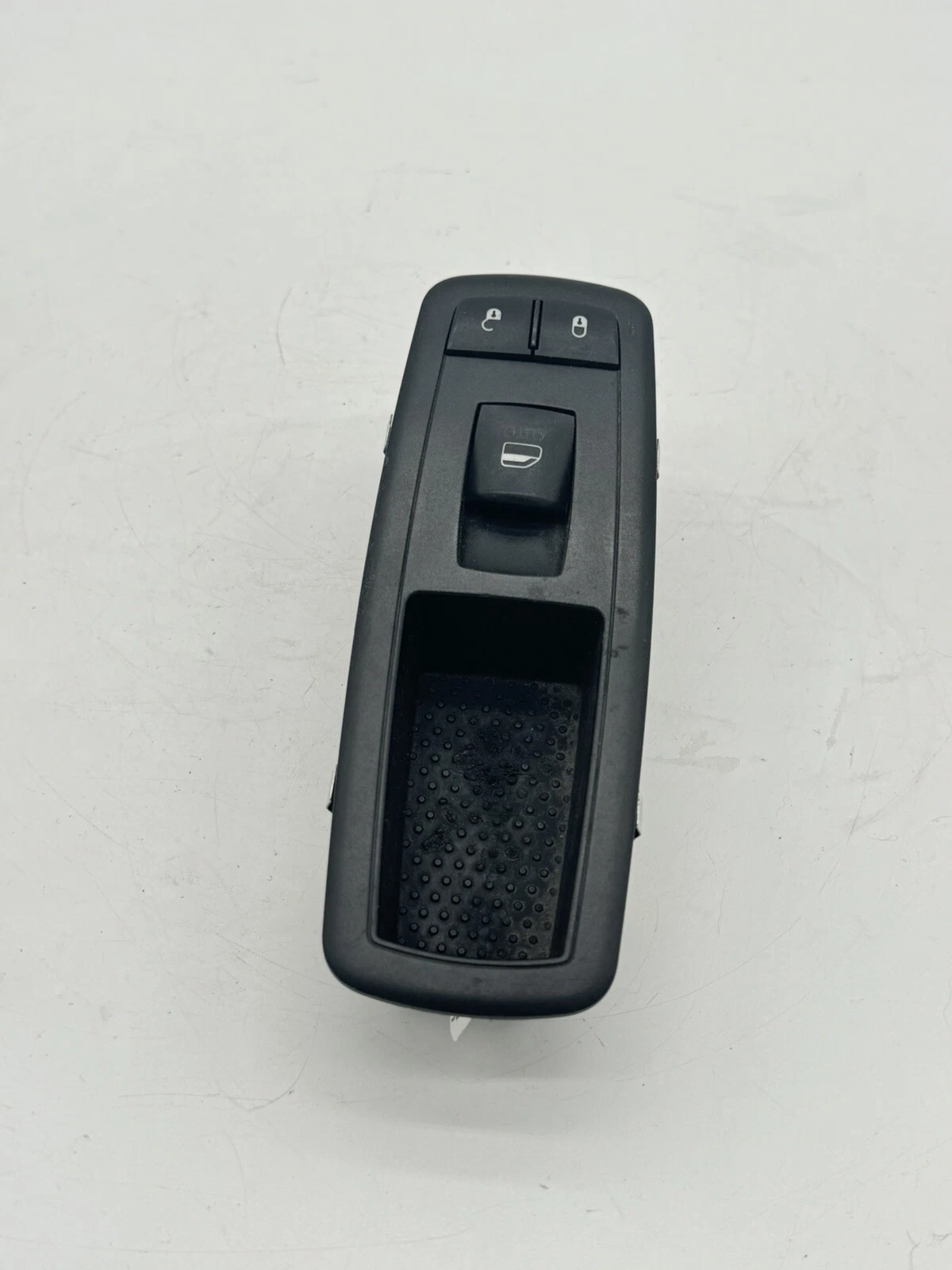 2014-2019 Fits Dodge Grand Caravan Front Right Door Window Switch 10205662 OEM - Image 2