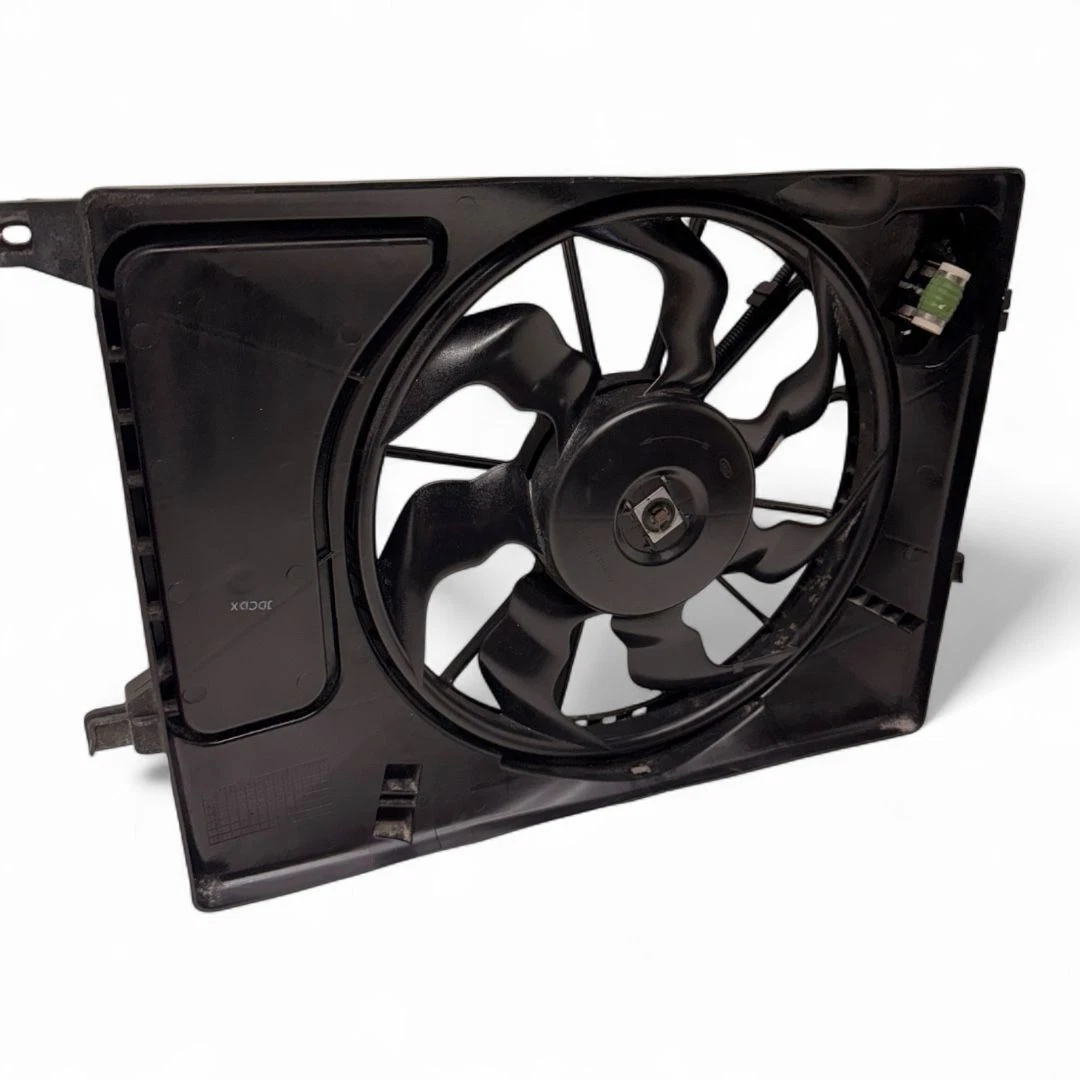 2014-2018 Kia Forte Radiator Cooling Fan Motor Assembly 25380-3X500 OEM - Image 2