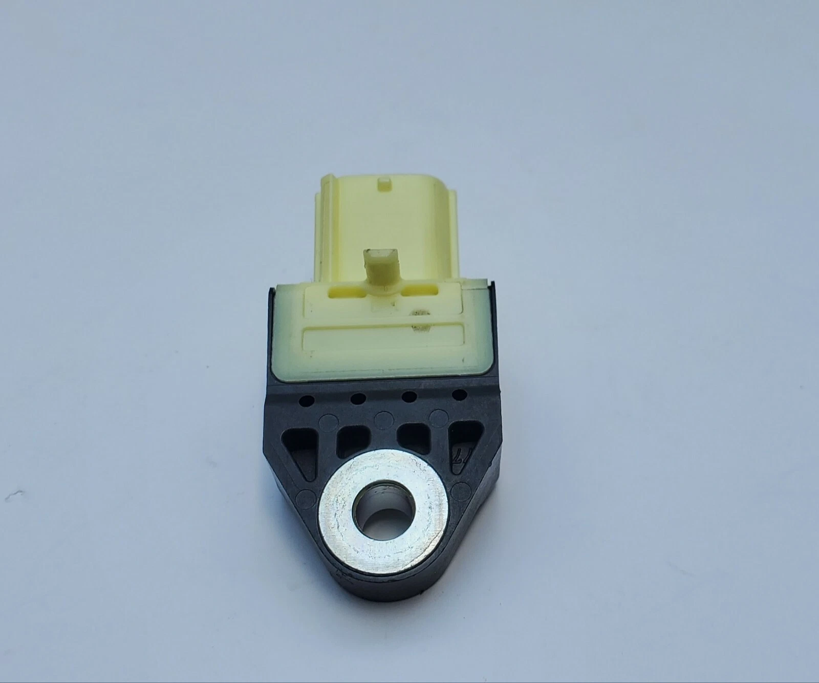 Genuine OEM Toyota 89831-06060 Side Impact Sensor 2014 Camry - Image 3