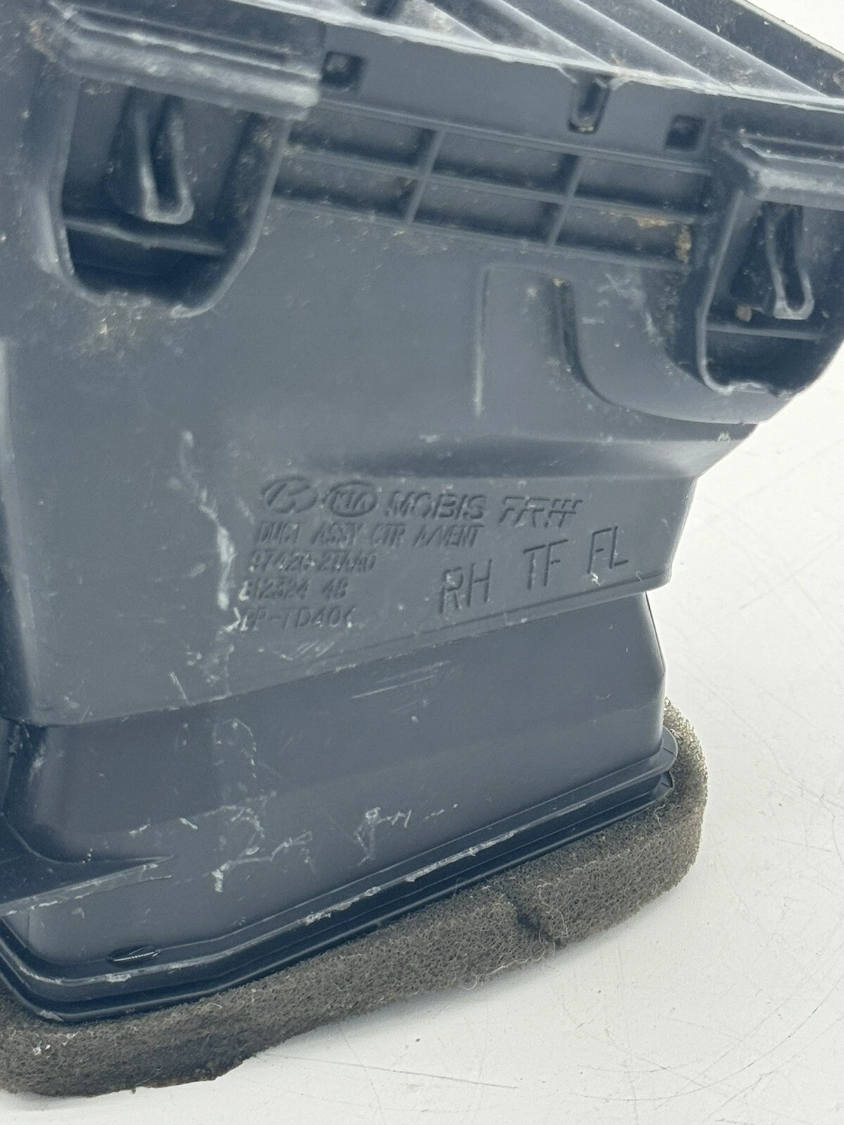 2014 - 2015 KIA OPTIMA DUCT ASSEMBLY CENTER AIR VENT LEFT SIDE 974202TAA0CA - Image 5