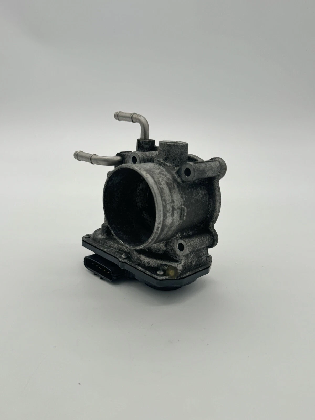 2013-2014 Scion XD 2.0L Throttle Body Valve 2203037040 OEM - Image 9