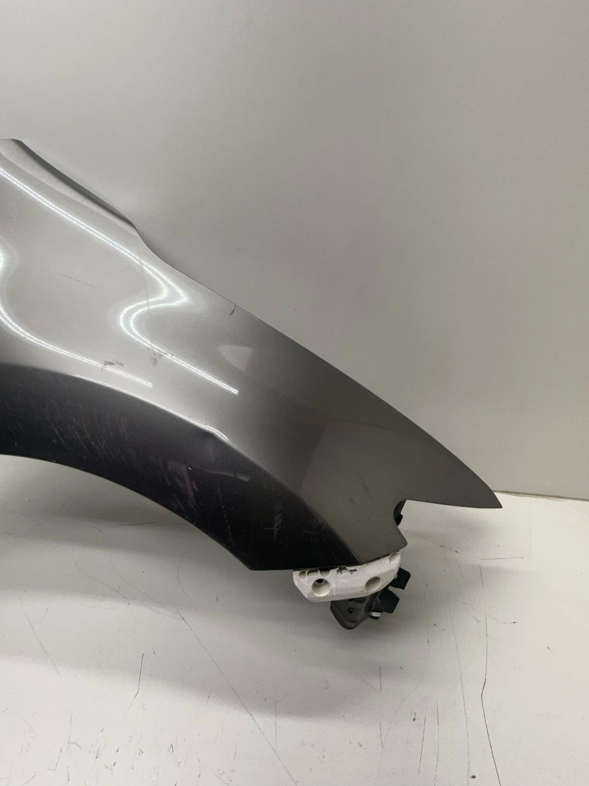 RH2011- 2017 NISSAN QUEST RIGHT PASSENGER SIDE FENDER OEM GREY - Image 5