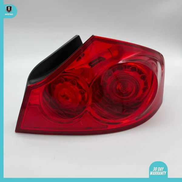 2010-2013 INFINITI G37 SEDAN RIGHT PASSENGER SIDE TAILLIGHT LAMP OEM RH