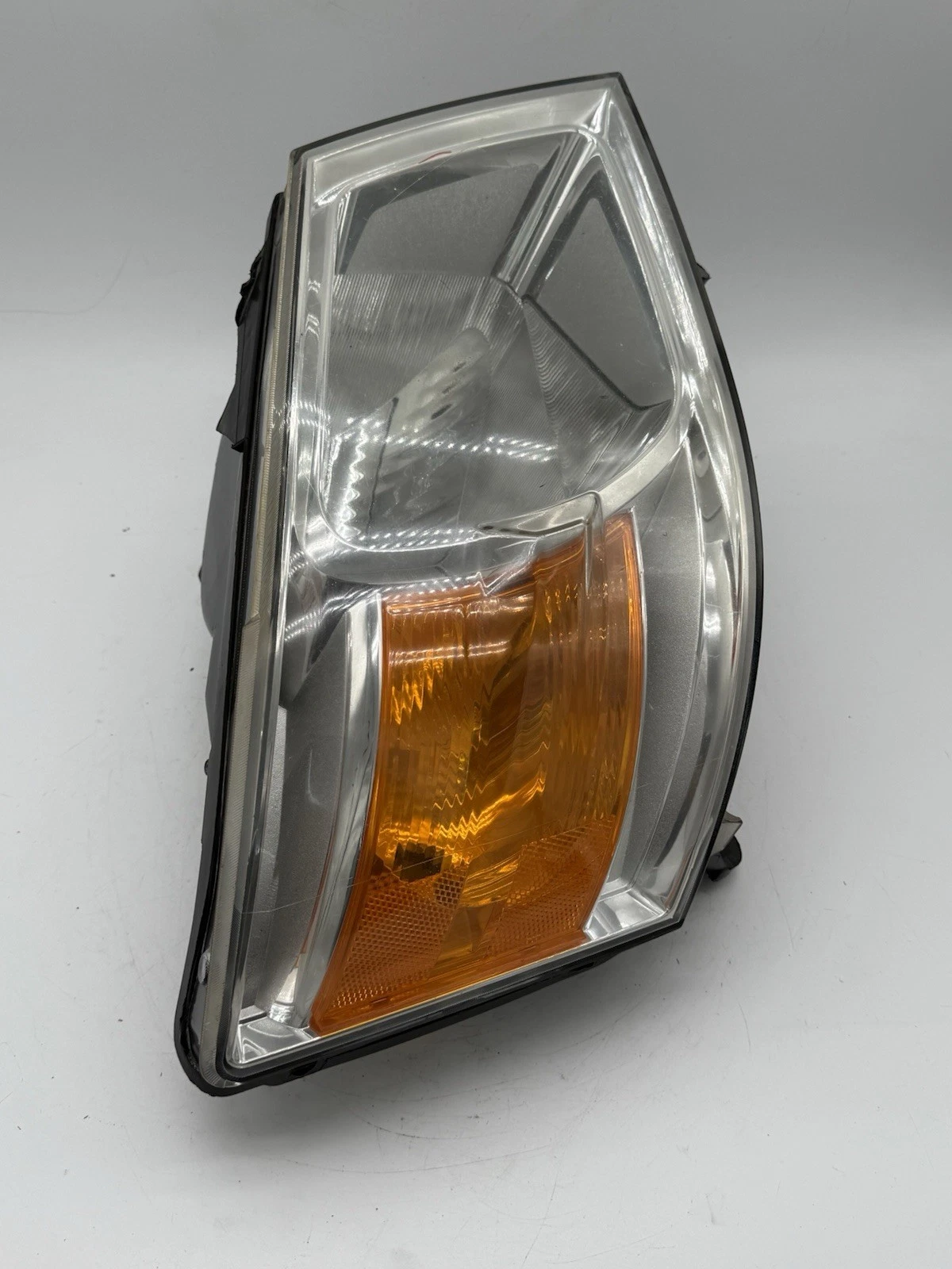 2018-2020 DODGE CARAVAN FRONT RIGHT RH HEADLIGHT LAMP OEM 05113332AD - Image 2