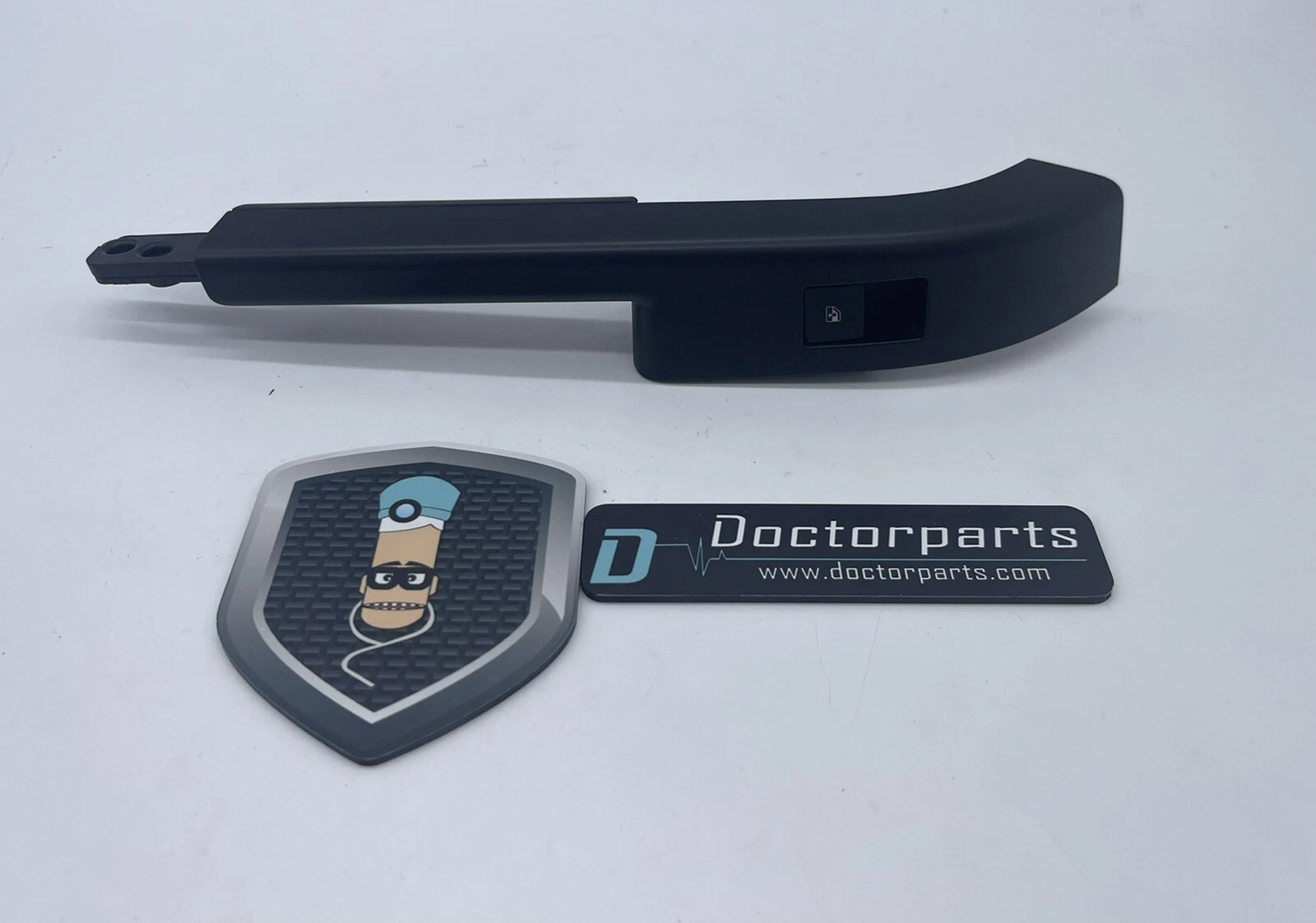 CHEVROLET TRAX REAR RIGHT PASSENGER SIDE DOOR WINDOW SWITCH OEM 2017 - 2020 ✔️