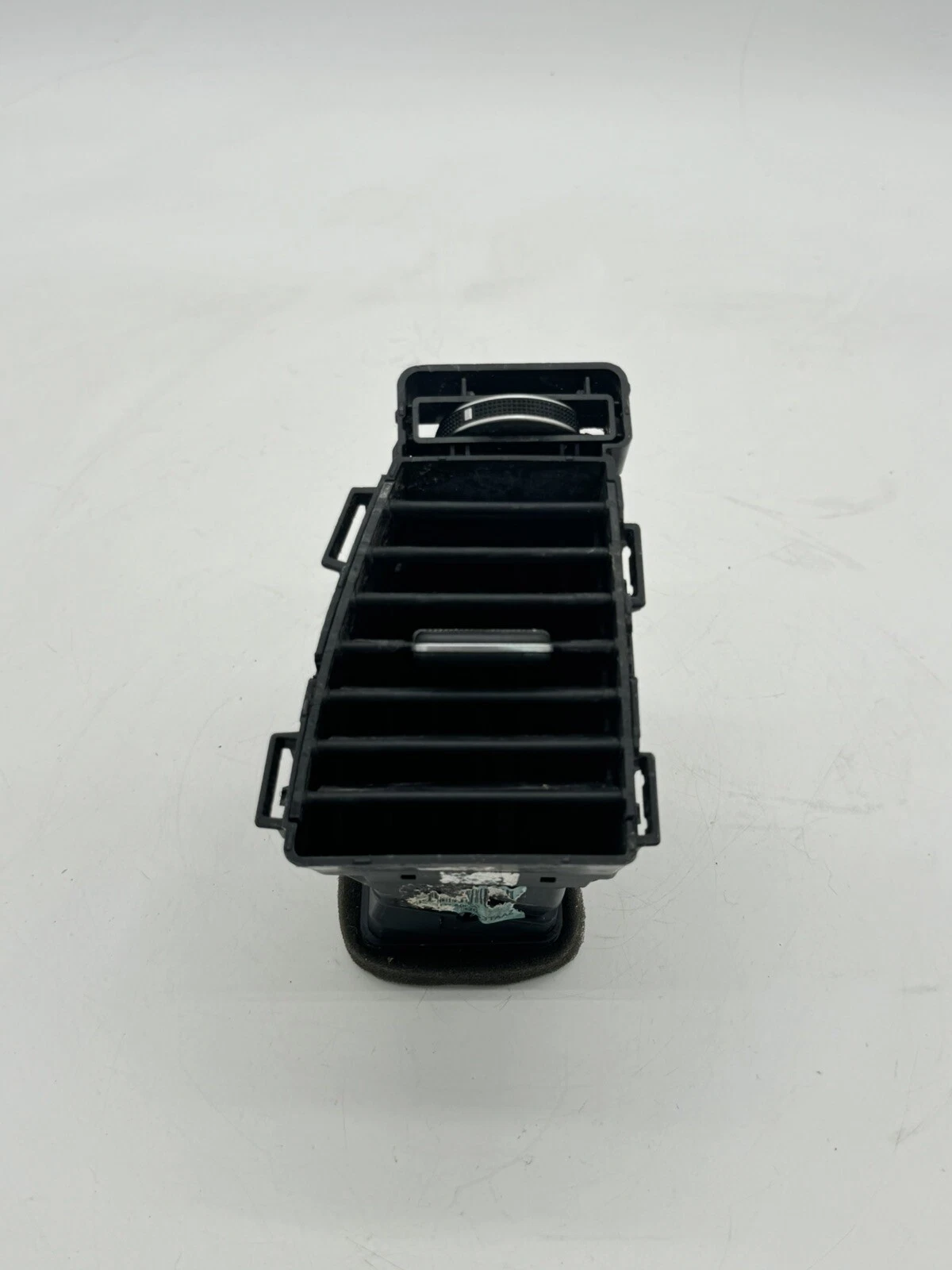 2014 - 2015 KIA OPTIMA DUCT ASSEMBLY CENTER AIR VENT LEFT SIDE 974202TAA0CA - Image 2