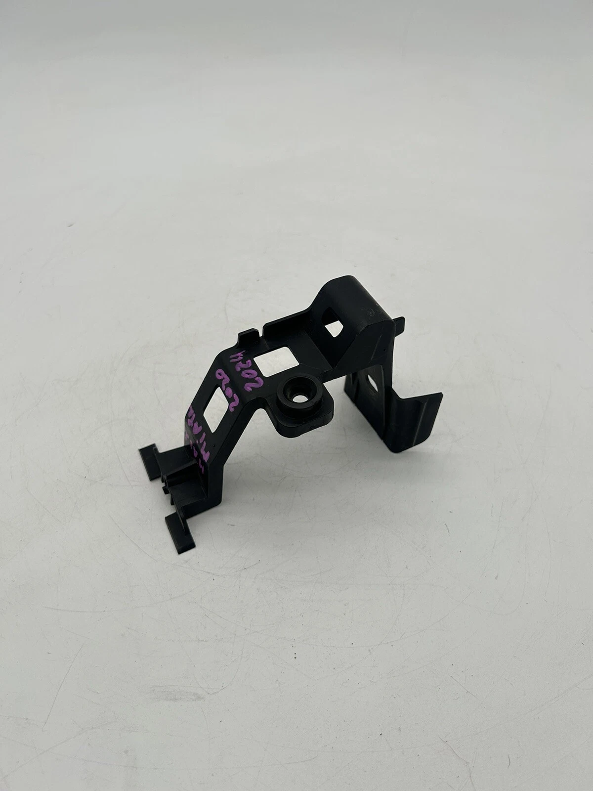 OEM 2016-2023 Mazda Mx-5 Miata (Rear) Bumper Retainer N243-50-2R2 - Image 3