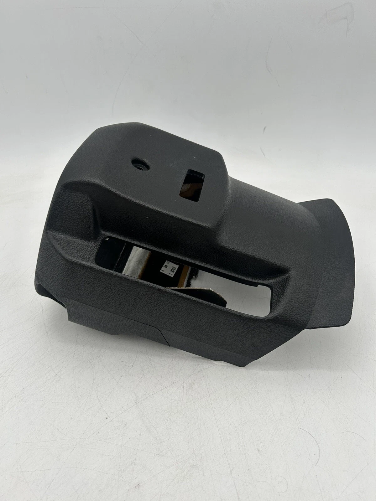 2012-2018 Chevrolet Sonic Steering Column Cover 95153792 OEM - Image 2