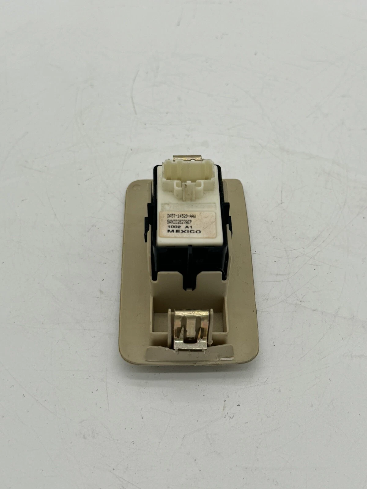 2013-2016 Ford Taurus LINCOLN MKS PASSENGER POWER WINDOW SWITCH DA5T-14529-AAW - Image 6