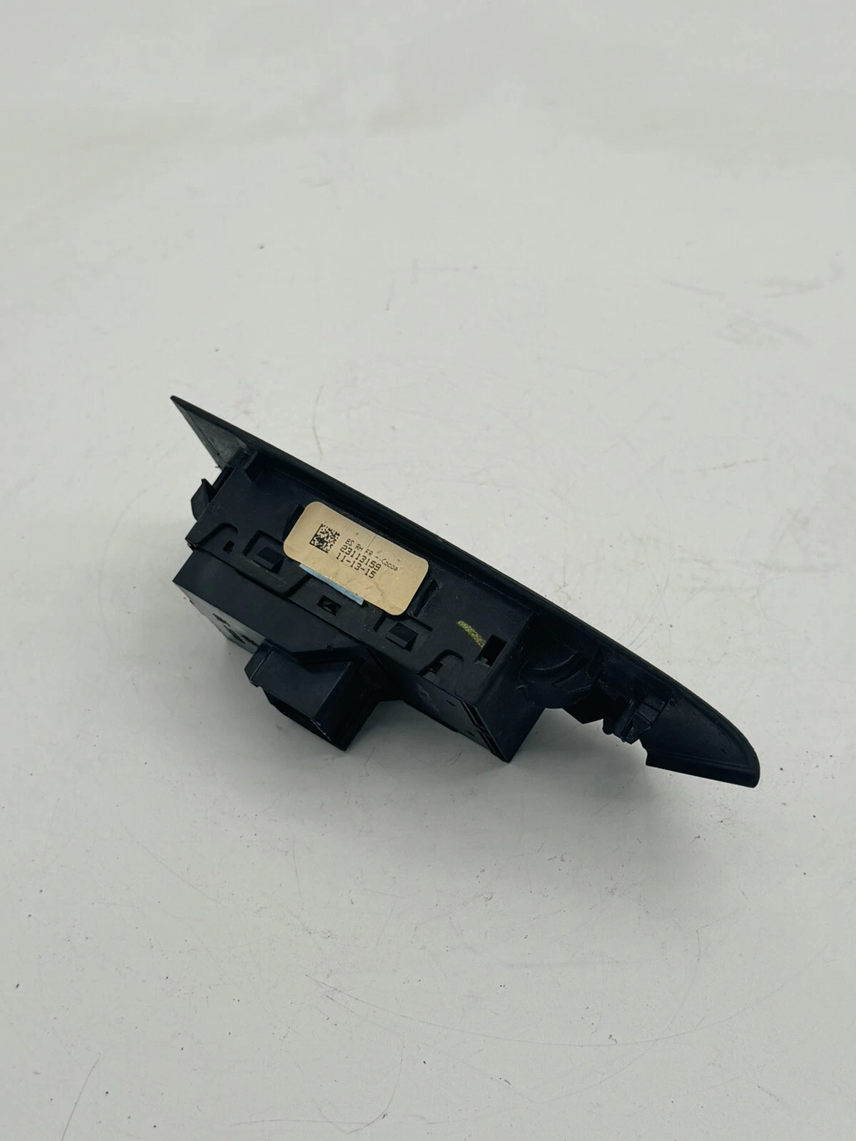 2012-2017 BUICK VERANO FRONT RIGHT WINDOW SWITCH OEM 13305371 - Image 8