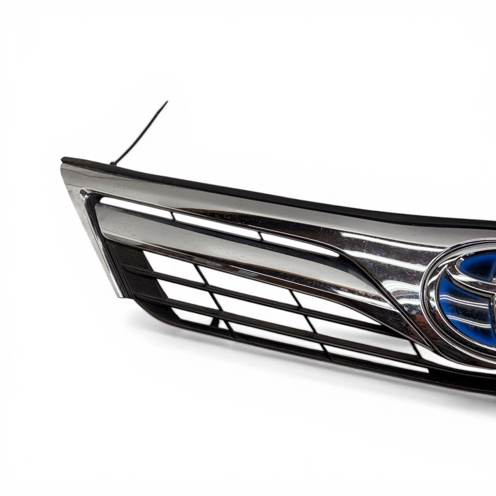 2012-2014 Toyota Camry Fromt Upper Chrome Grill W/ Emblem OEM, 53111 06430 - Image 10