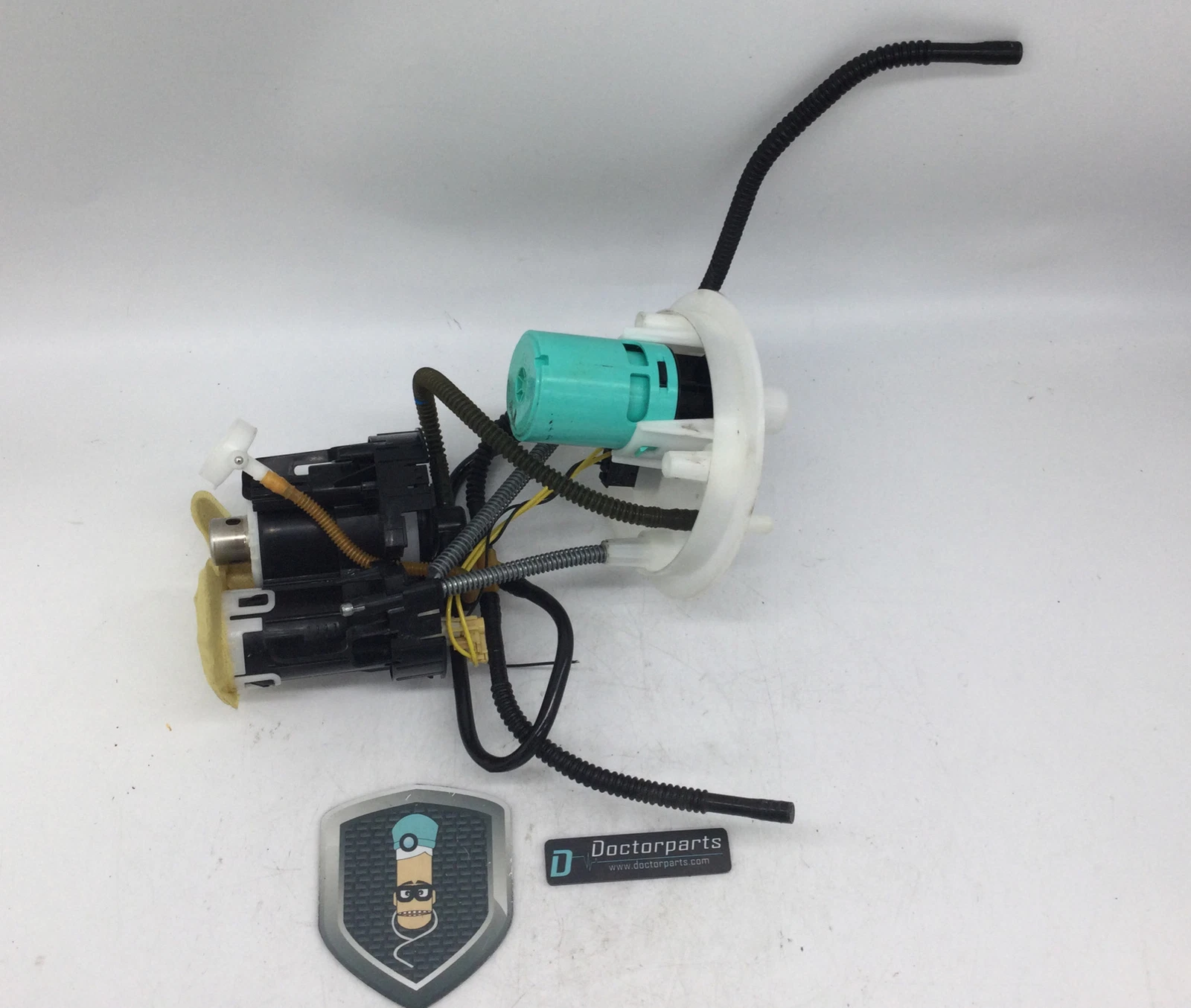 2016-2018 CHEVROLET MALIBU FUEL GAS PUMP LEVEL SENDER ASSEMBLY USED OEM - Image 6