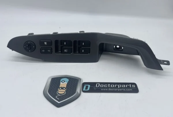 2014-2015 Kia Optima Driver Left Door Master Power Window Switch VM6IE
