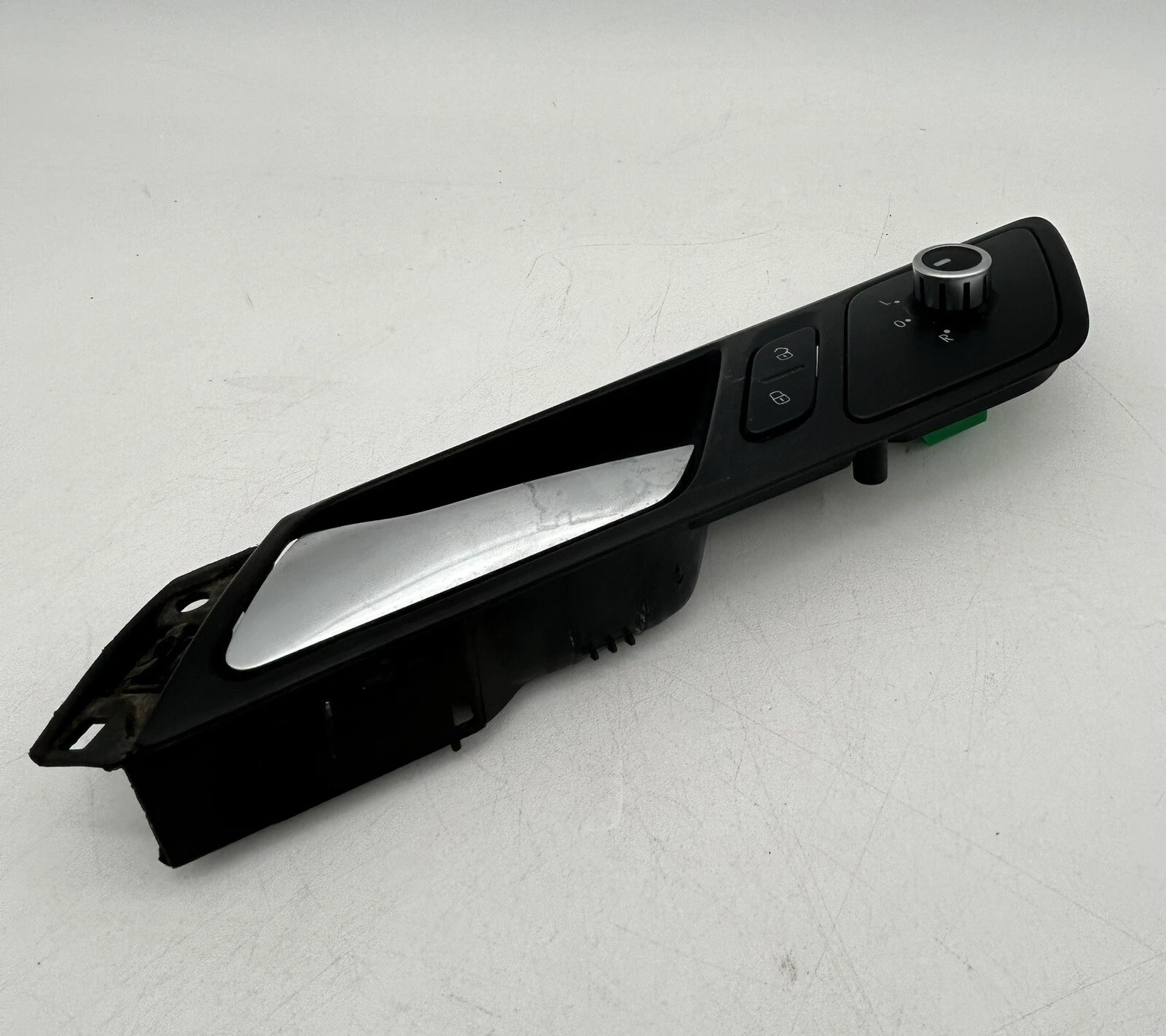 2011-2015 VOLKSWAGEN JETTA FRONT DRIVER INTERIOR DOOR HANDLE PULL OEM ⭐️⭐️ - Image 4