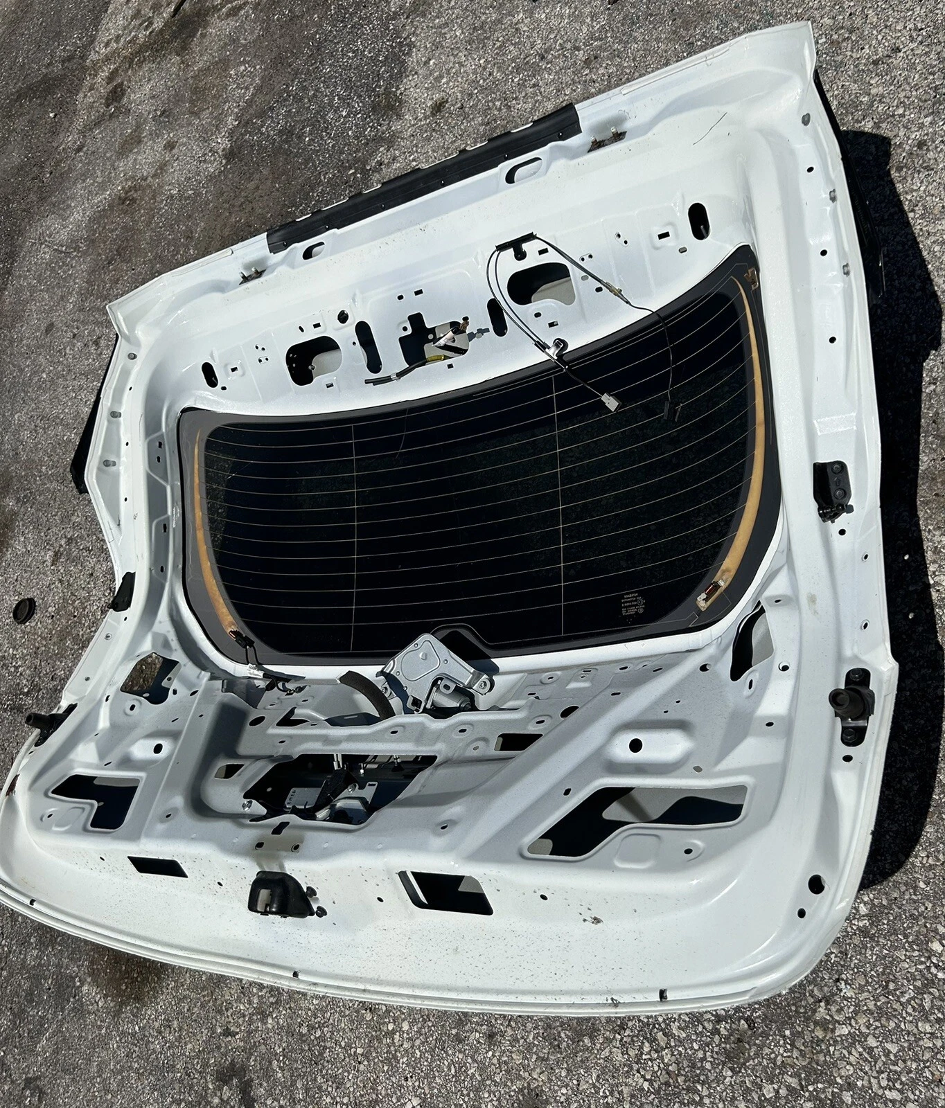 2015-2018 NISSAN MURANO SL TRUNK HATCH TAILGATE OEM - Image 7