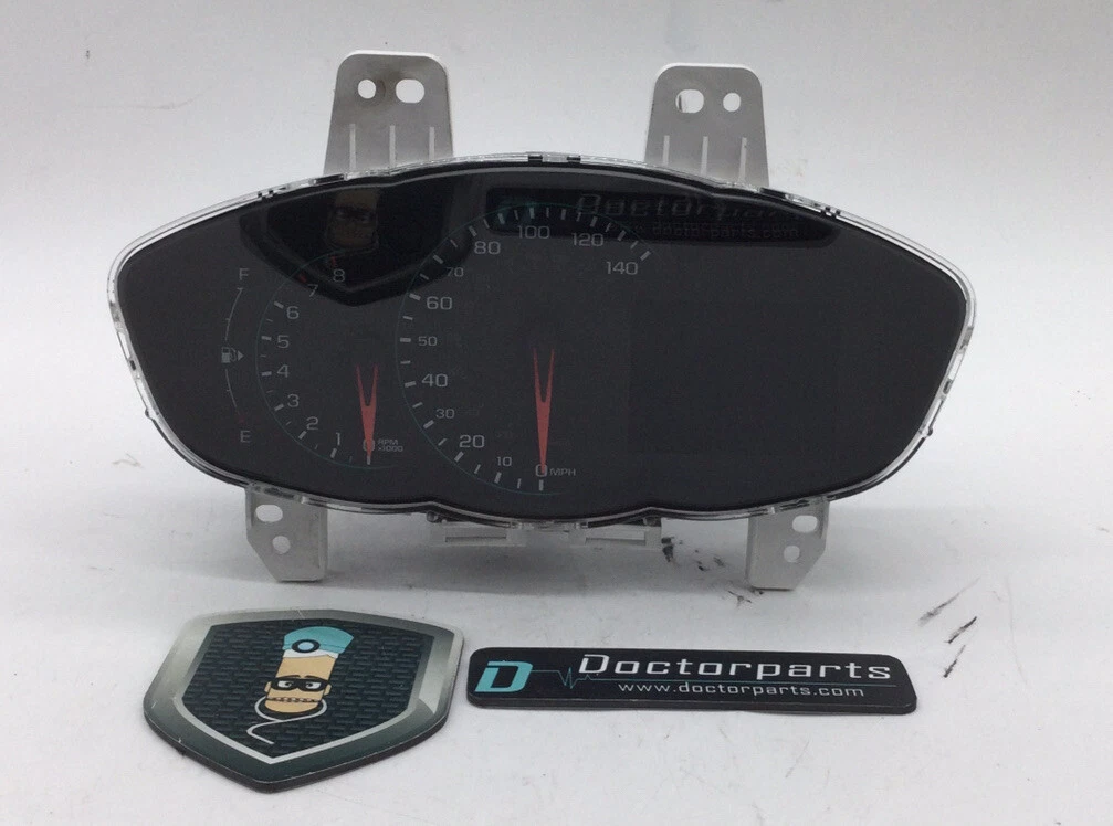 2017-2019 CHEVY SONIC SPEEDOMETER INTRUMENT CLUSTER MPH And KPH 42527221 USED