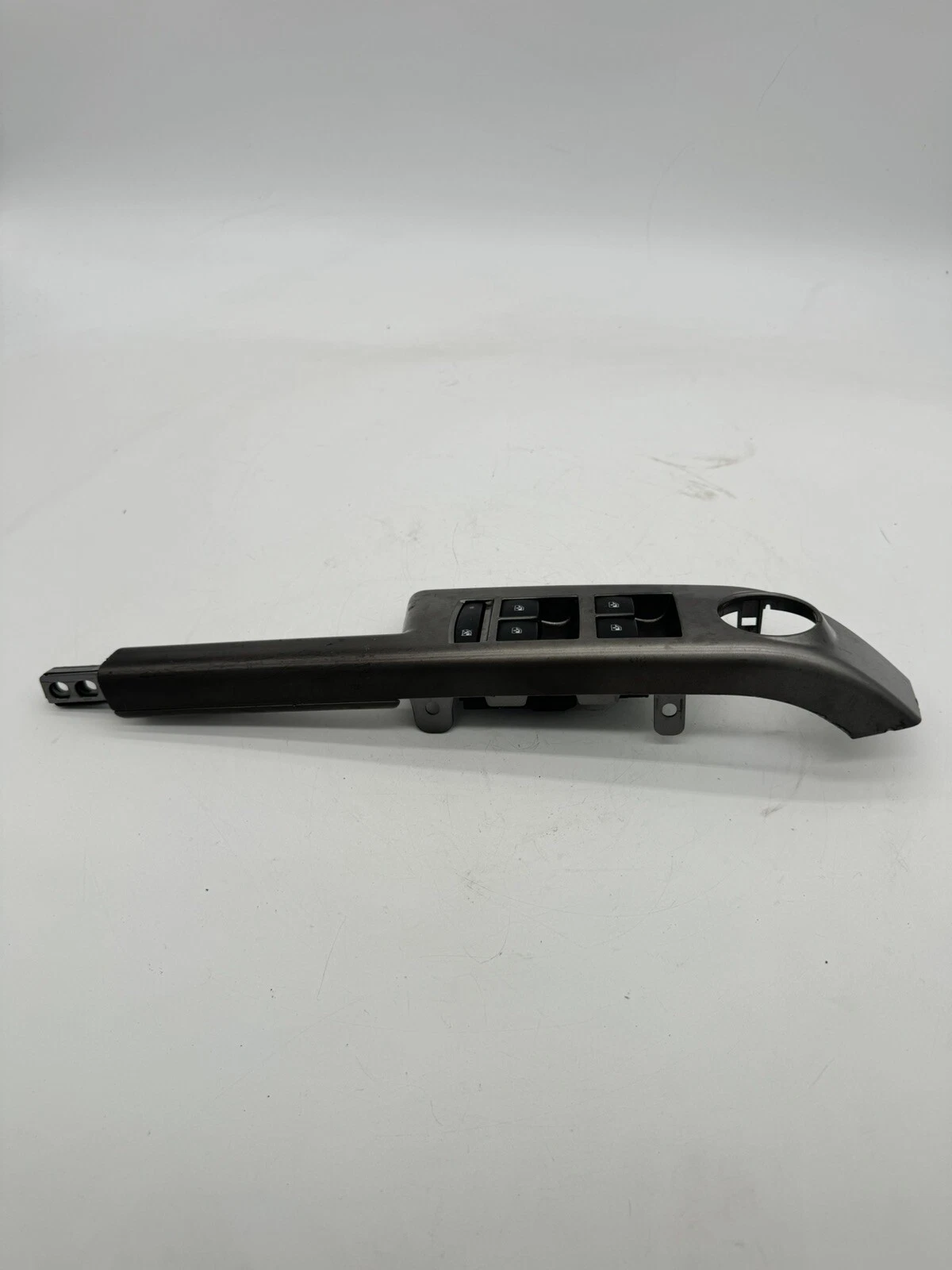 2017- 2020 Chevrolet Sonic Front Door Switch Driver Power Window OEM 22915124 - Image 4