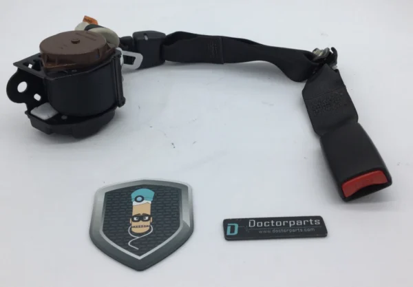 2014-2018 INFINITI Q50 REAR RIGHT SEAT BELT BUCKLE OEM USED 2458068-AD
