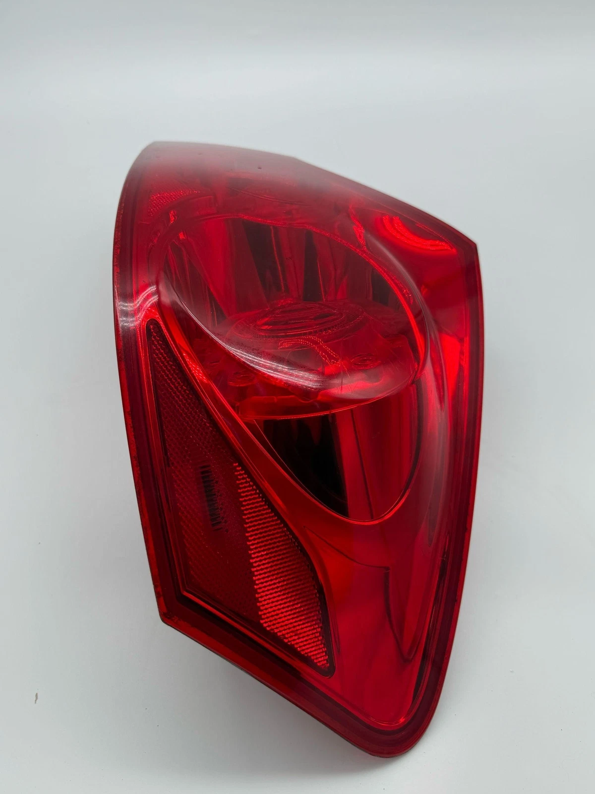 2010-2013 INFINITI G37 SEDAN RIGHT PASSENGER SIDE TAILLIGHT LAMP OEM RH - Image 6