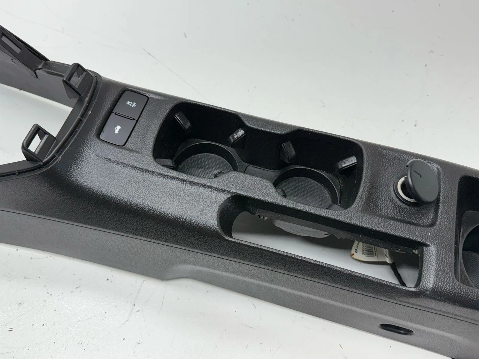 2017-2020 CHEVROLET SONIC CENTER CONSOLE BASE 42532293 SEDAN OEM - Image 6