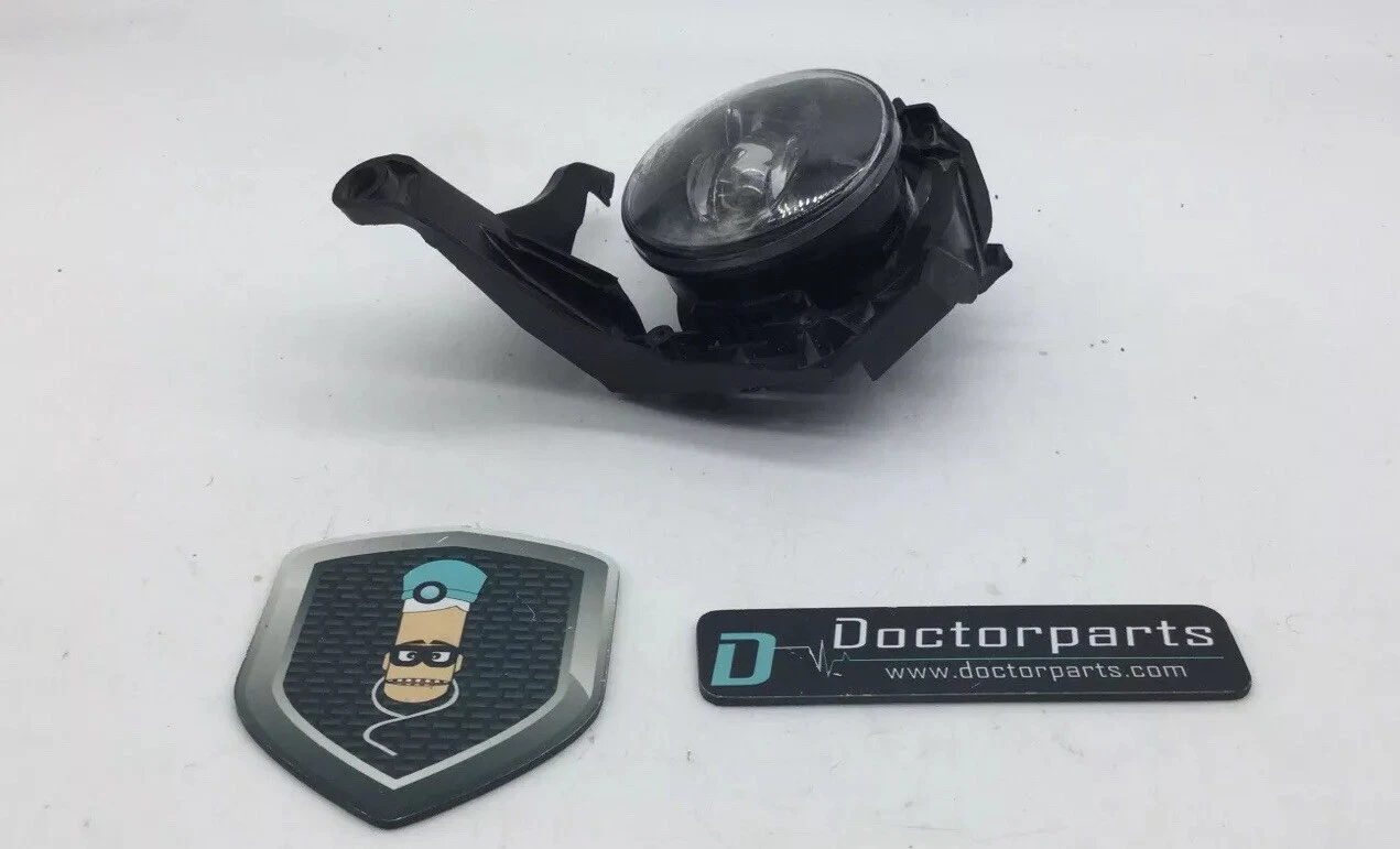 2015-2017 FORD MUSTANG LED FOG LIGHT LAMP PASSENGER SIDE RH USED OEM MATCH - Image 2