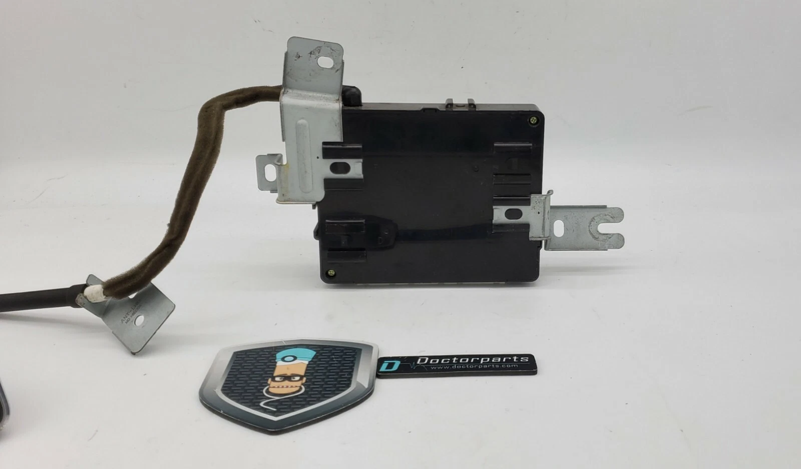 Hyundai ELANTRA Body Control Keyless Entry Module Unit ECU OEM 2014 2015 - Image 2