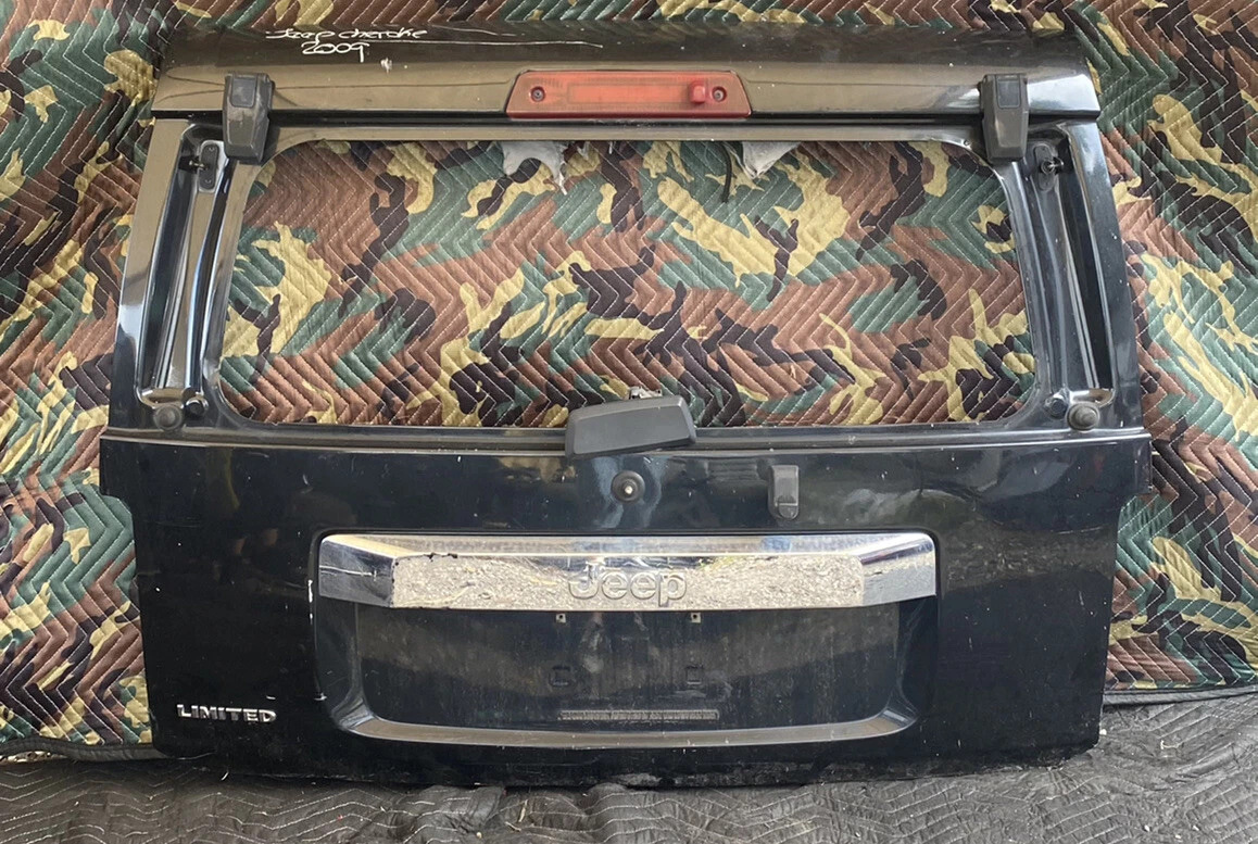 2009 JEEP CHEROKEE TAILGATE WITHOUT GLASS