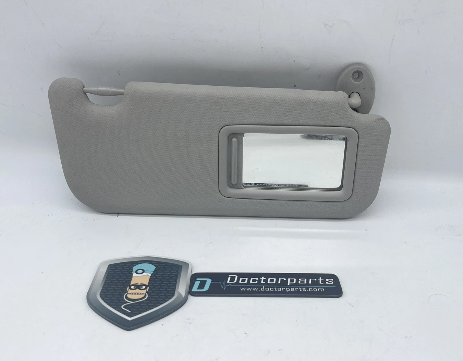 2017-2018 Toyota Corolla Passenger Sun Visor Mirror Right Sunvisor Gray RXKXJ - Image 2