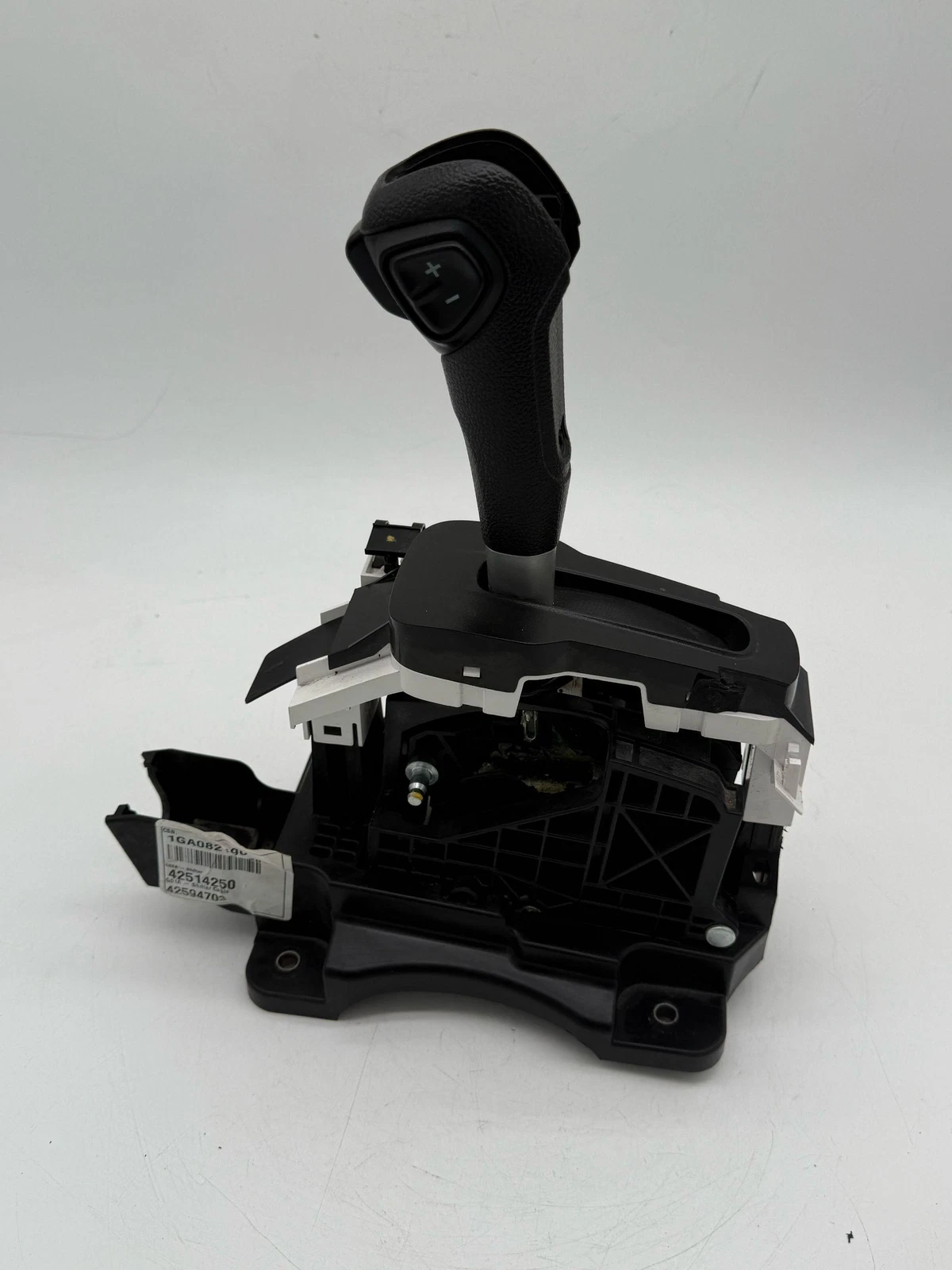 2017-2020 CHEVROLET SONIC SEDAN FLOOR SHIFTER AUTOMATIC OEM - Image 8