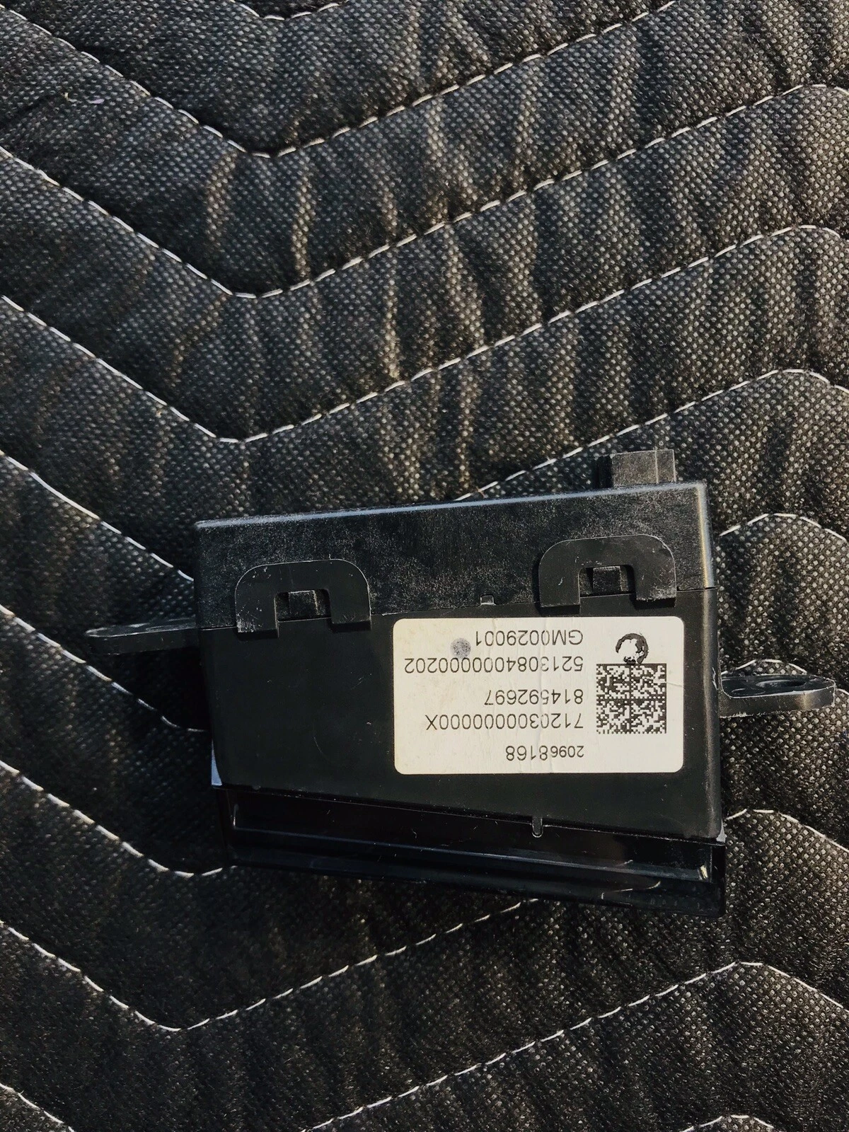2013 CADILLAC XTS LENS VISOR RIGHT SIDE OEM 814592697 - Image 3