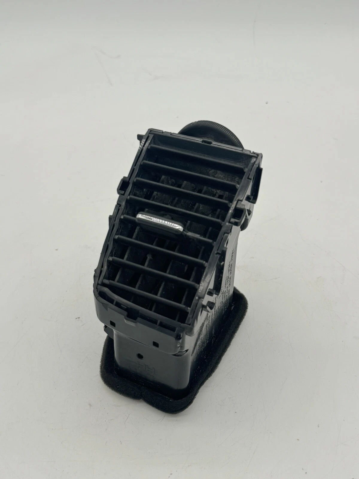 2009-2014 NISSAN MURANO CENTER RIGHT AIR DASH VENT 687501AA0A OEM - Image 7
