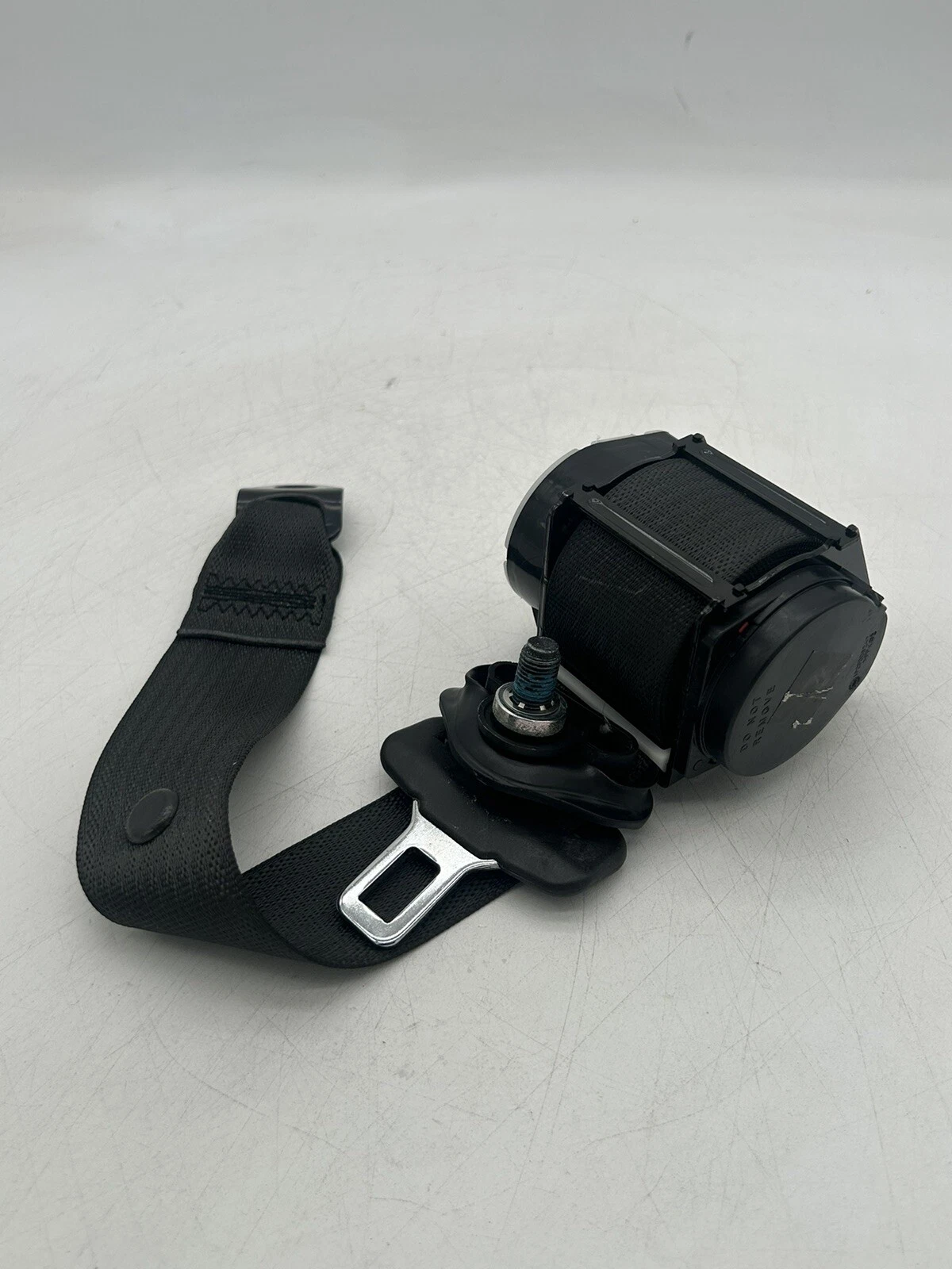 2018-2020 CHEVROLET SPARK REAR RIGHT PASSENGER SIDE SEAT BELT RETRACTOR 42589893 - Image 6