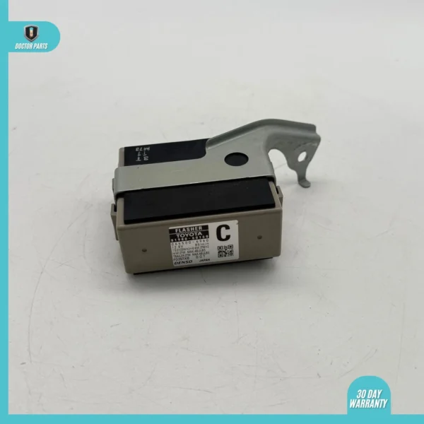 2010-2019 TOYOTA 4RUNNER TURN SIGNAL FLASHER MODULE P/N 81980-60160